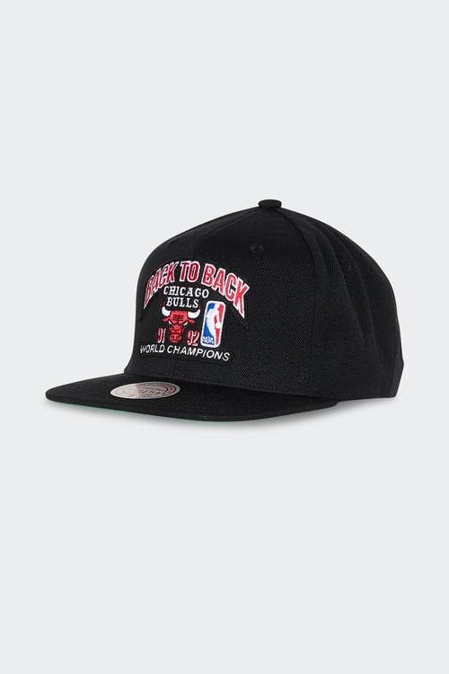 MITCHELL & NESS Casquette Noir