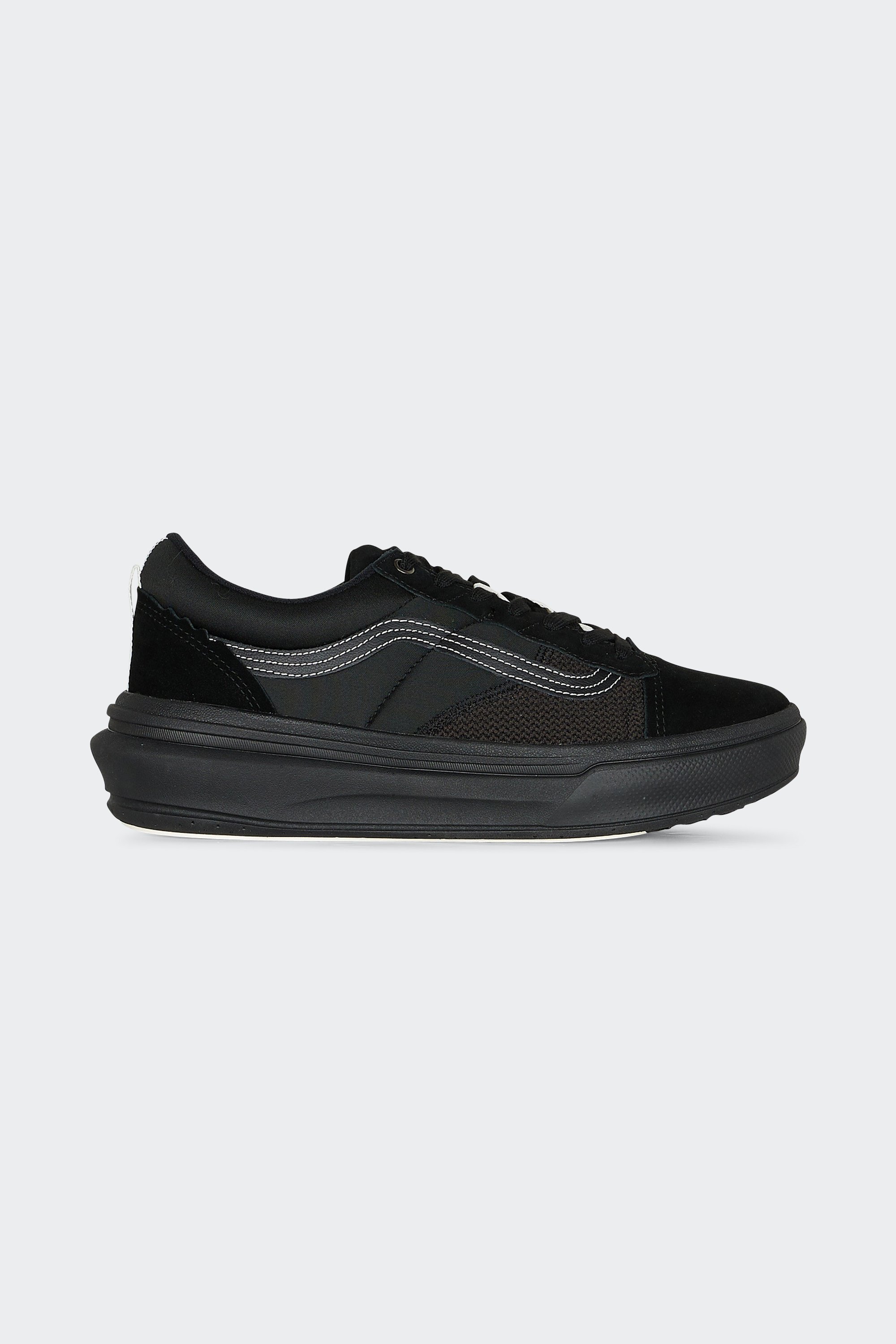 Sneakers | Black by VANS Sneakers Black