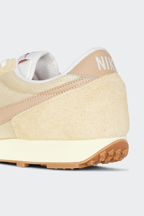 NIKE Baskets Jaune