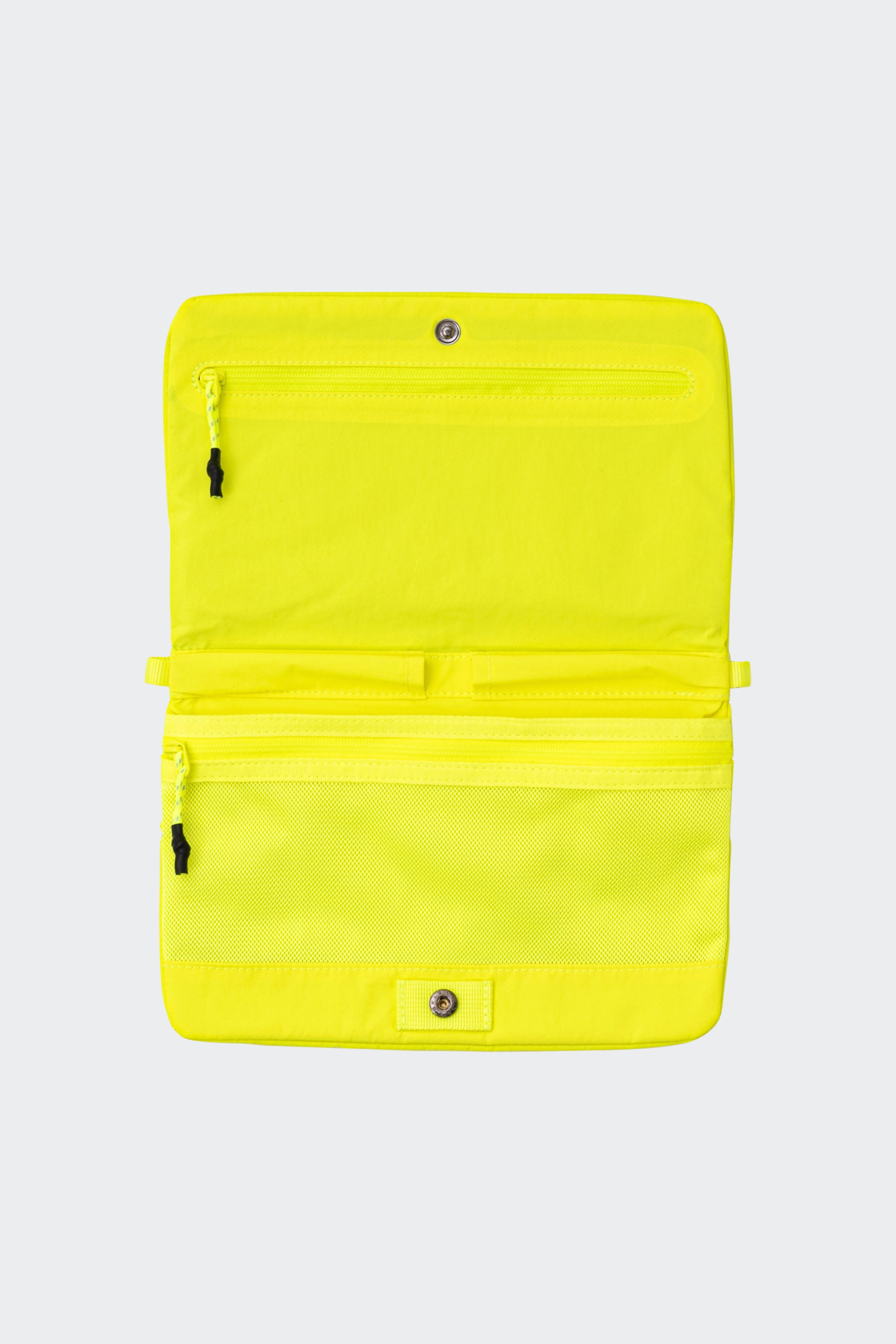 Pochette | Jaune by TOPOLOGIE Pochette Jaune