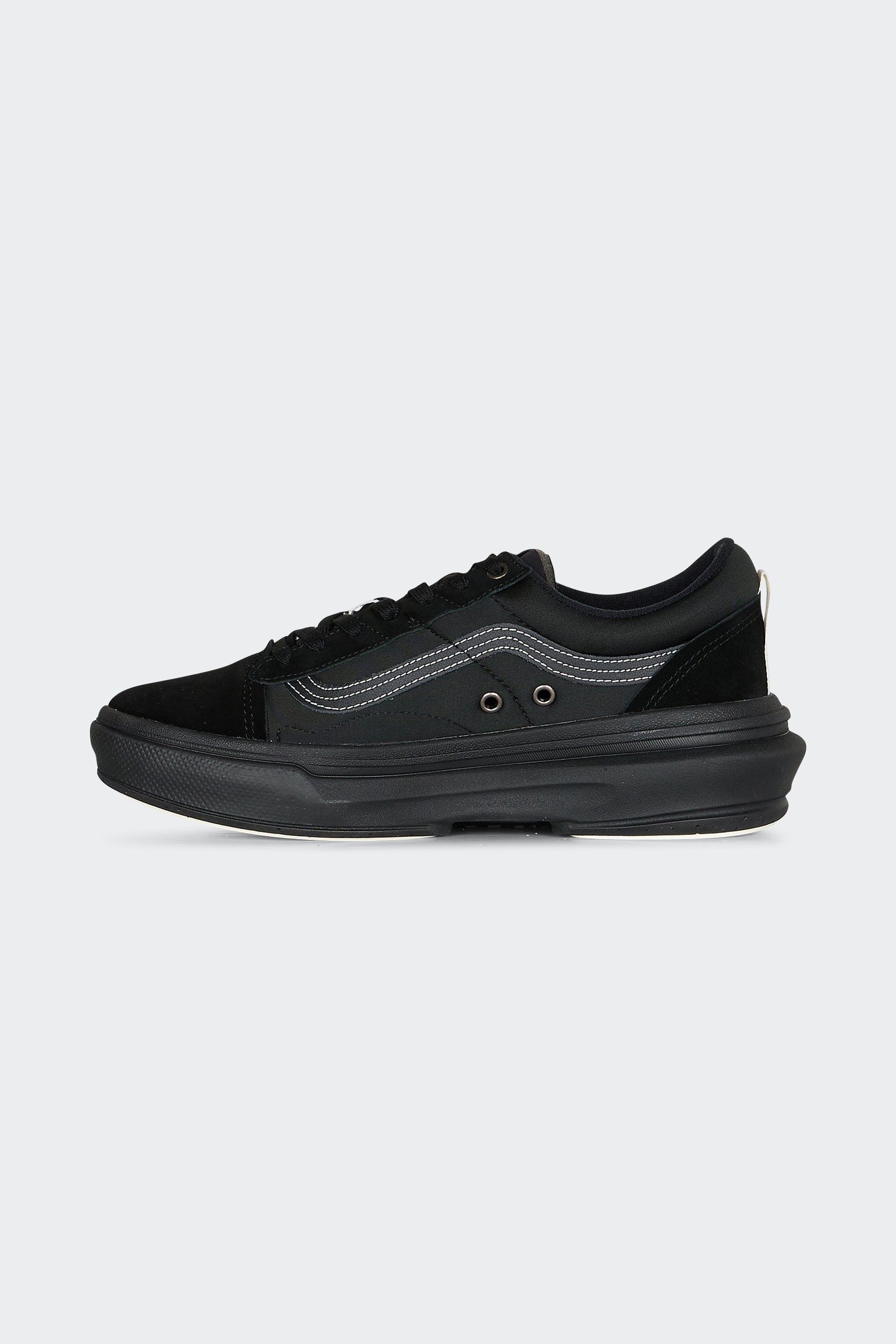 Sneakers | Black by VANS Sneakers Black