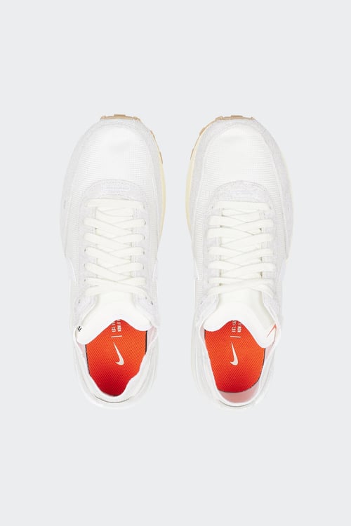 NIKE baskets basses Gris