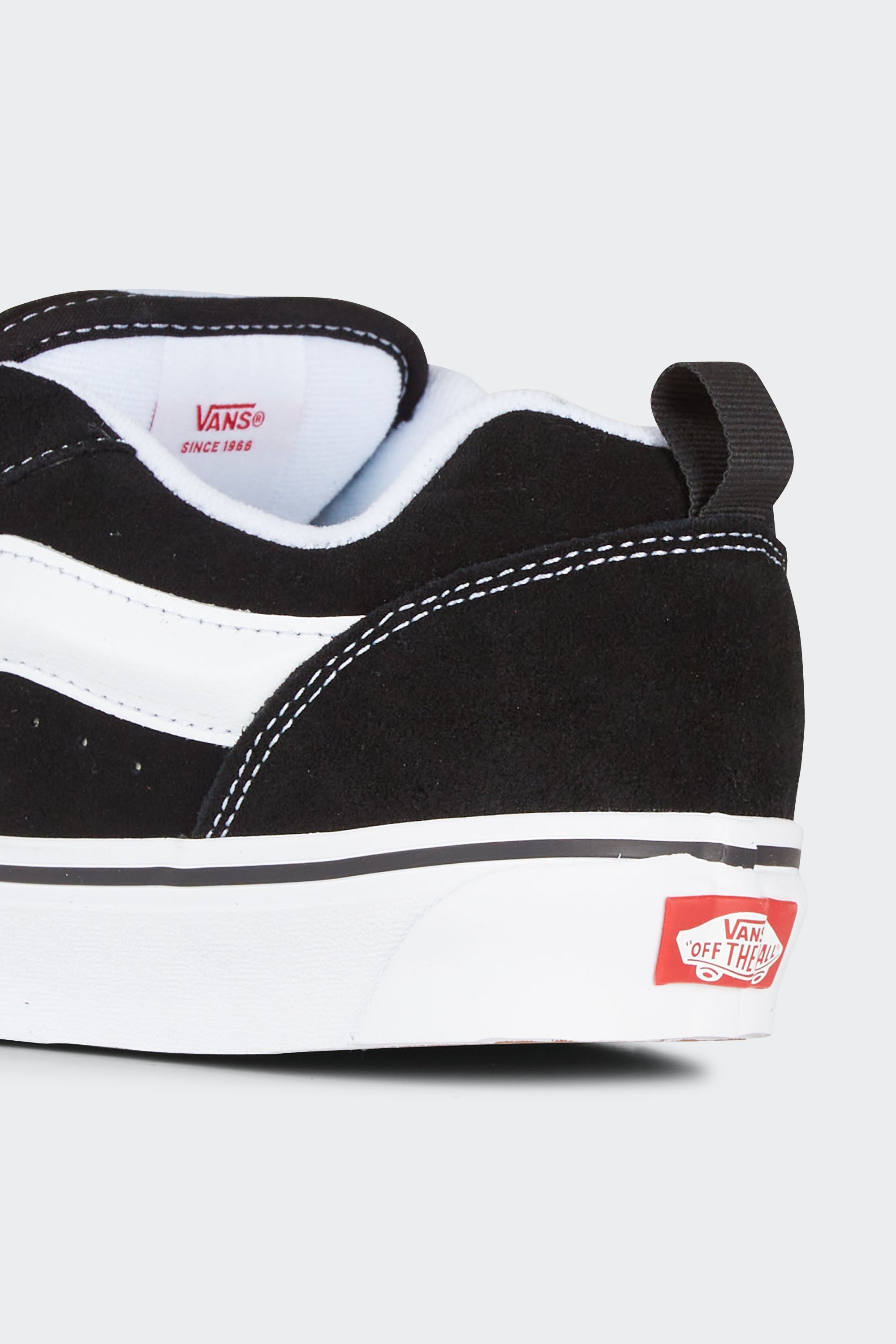 Sneakers | Black by VANS Sneakers Black