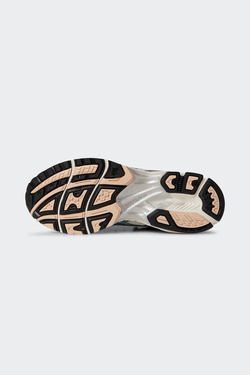 ASICS Baskets Beige