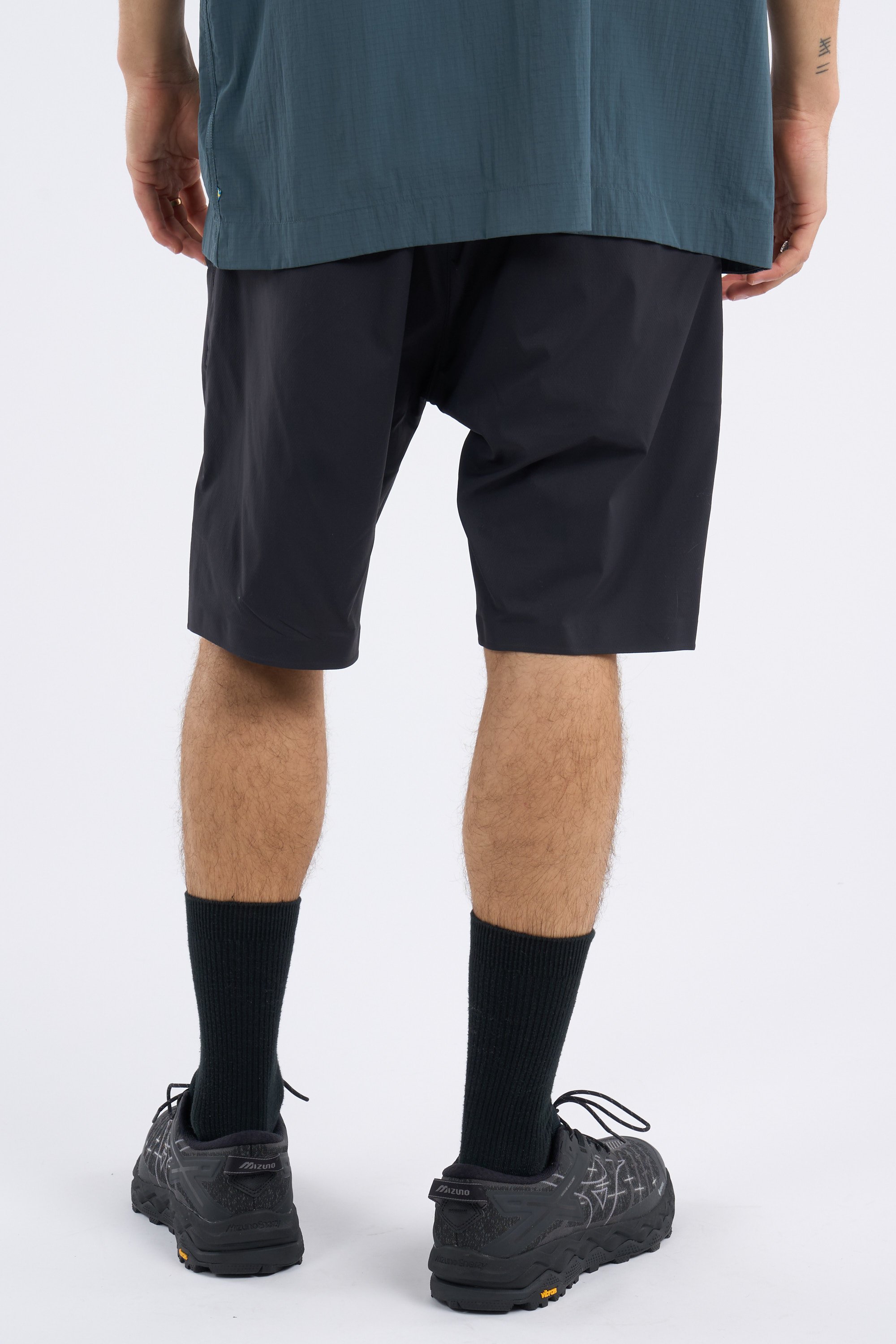 Short | Noir by KLATTERMUSEN Short Noir