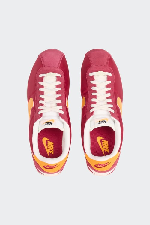 NIKE Baskets Rouge