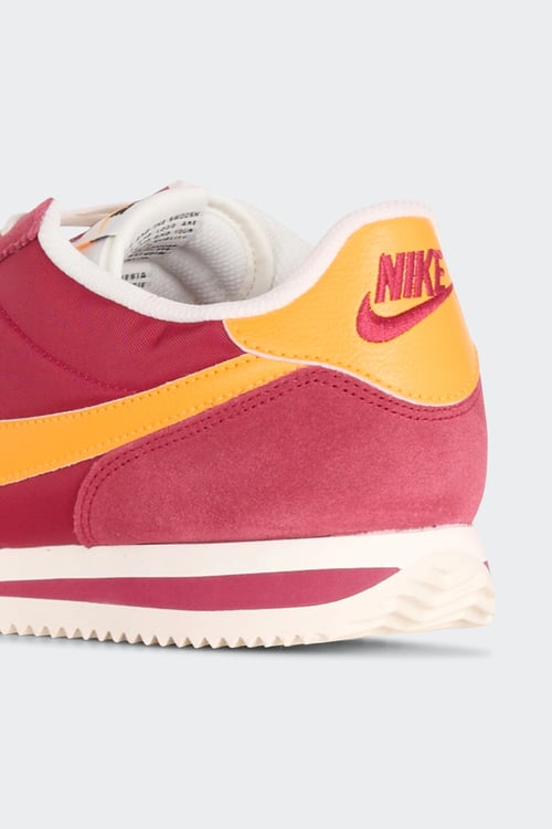 NIKE Baskets Rouge