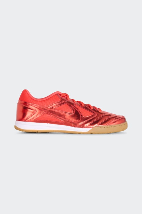 NIKE Baskets Rouge