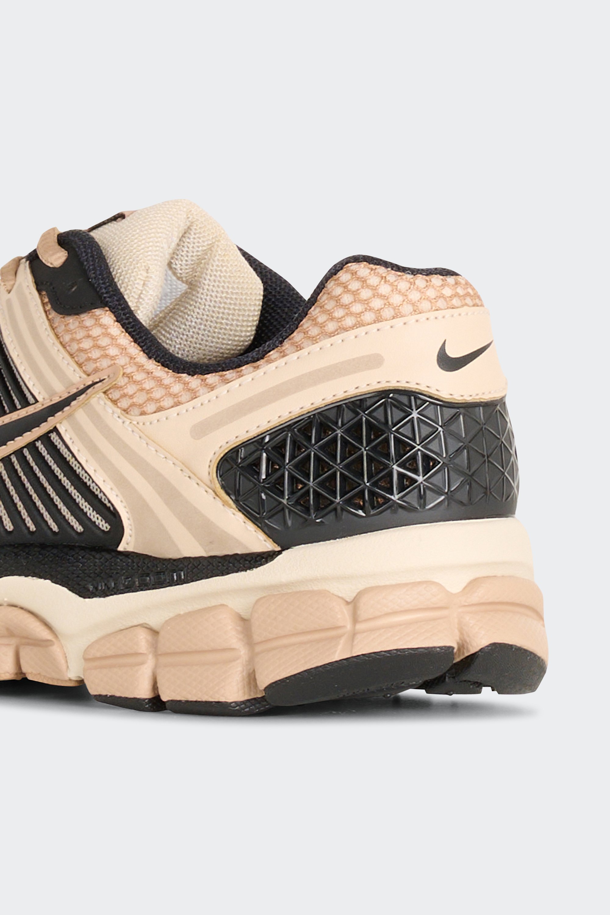 Baskets | Beige by NIKE Baskets Beige