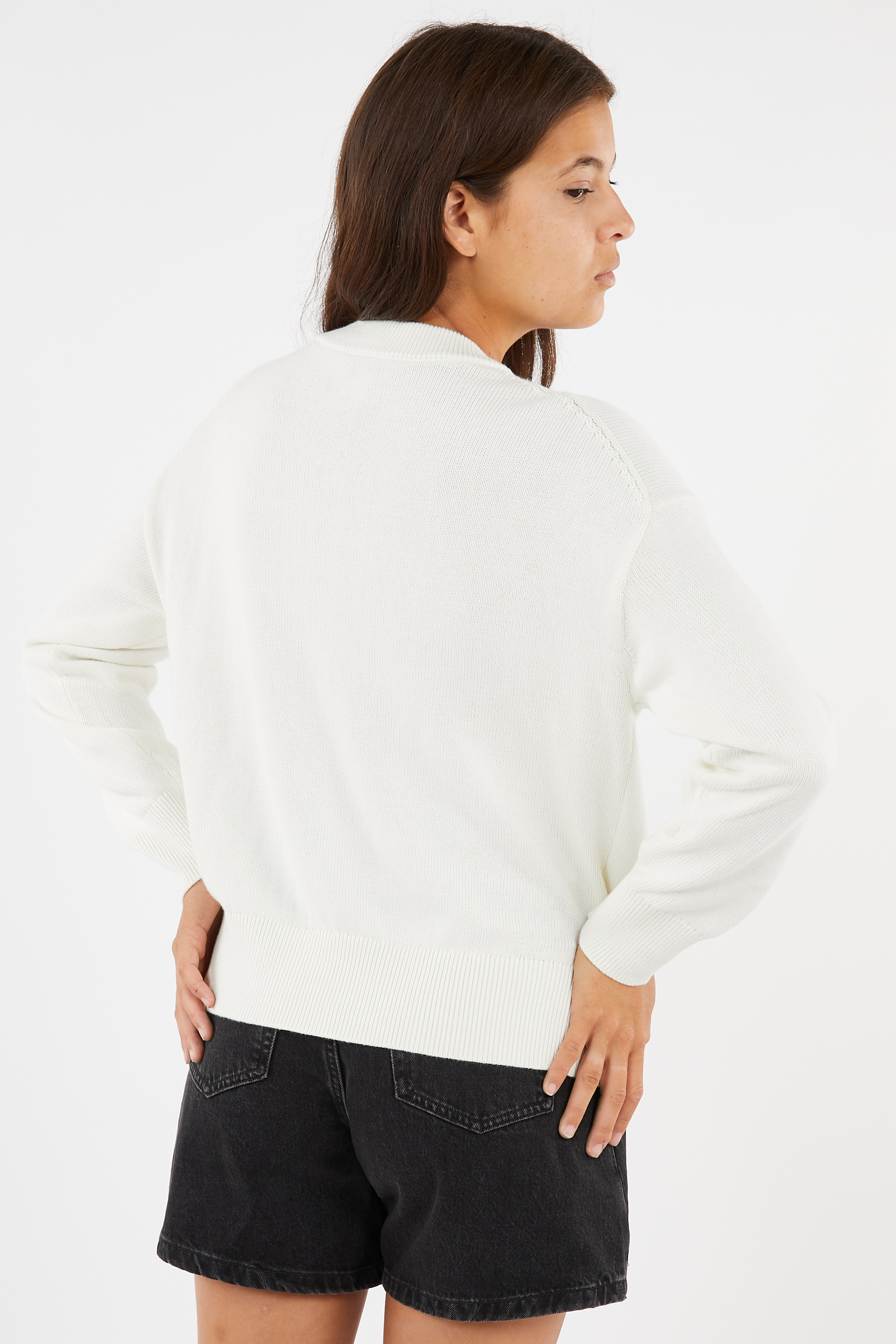 Sweater White