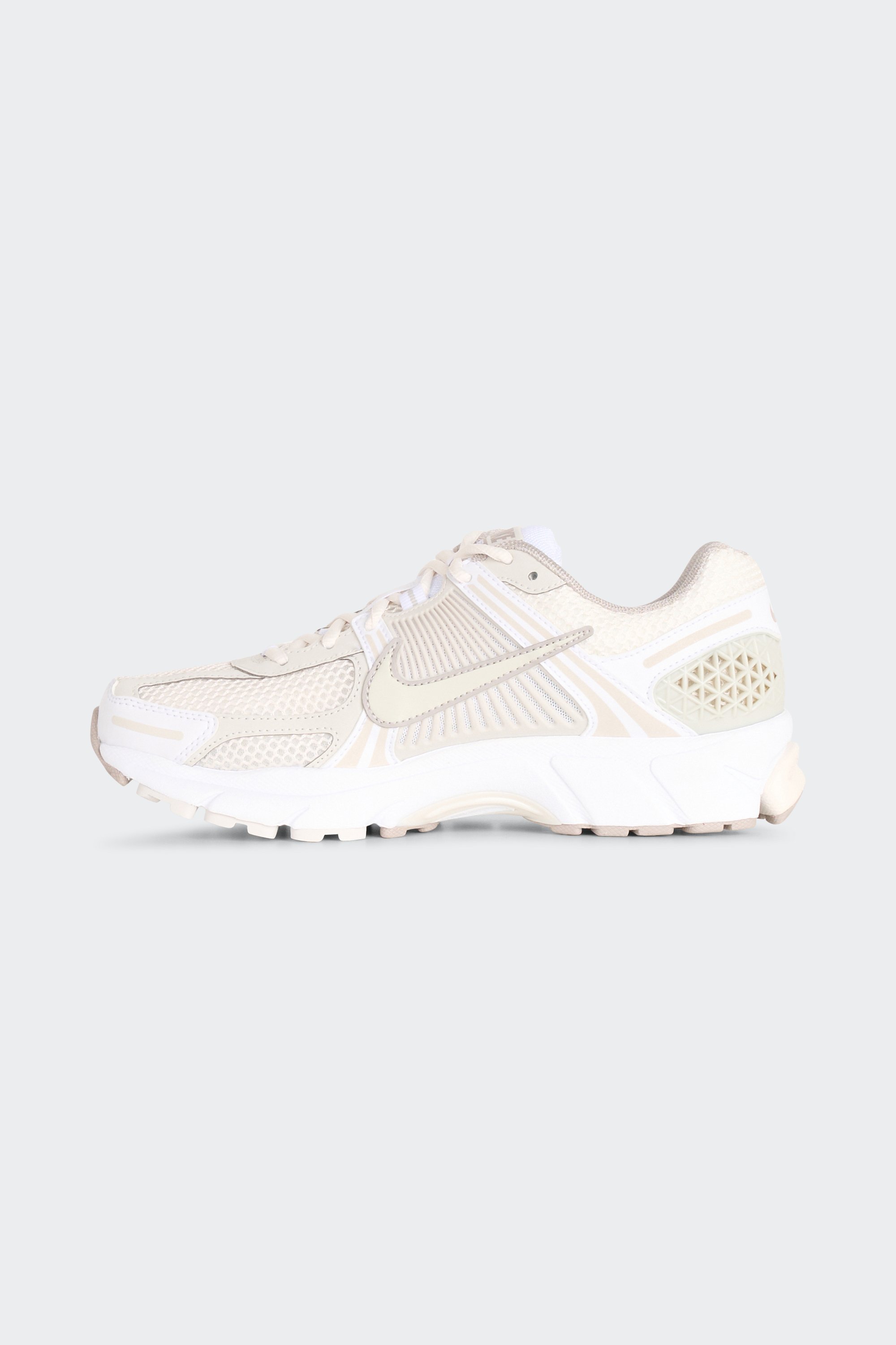 Baskets | Gris by NIKE Baskets Gris