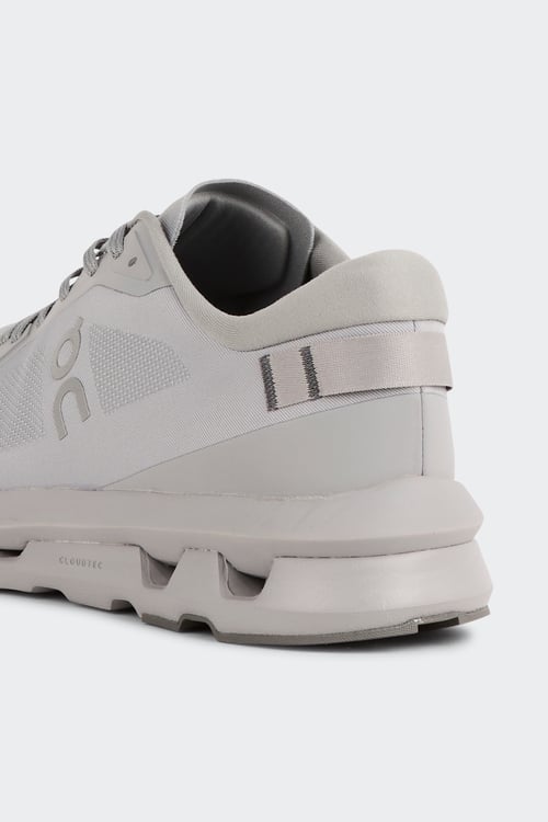 ON Baskets Gris