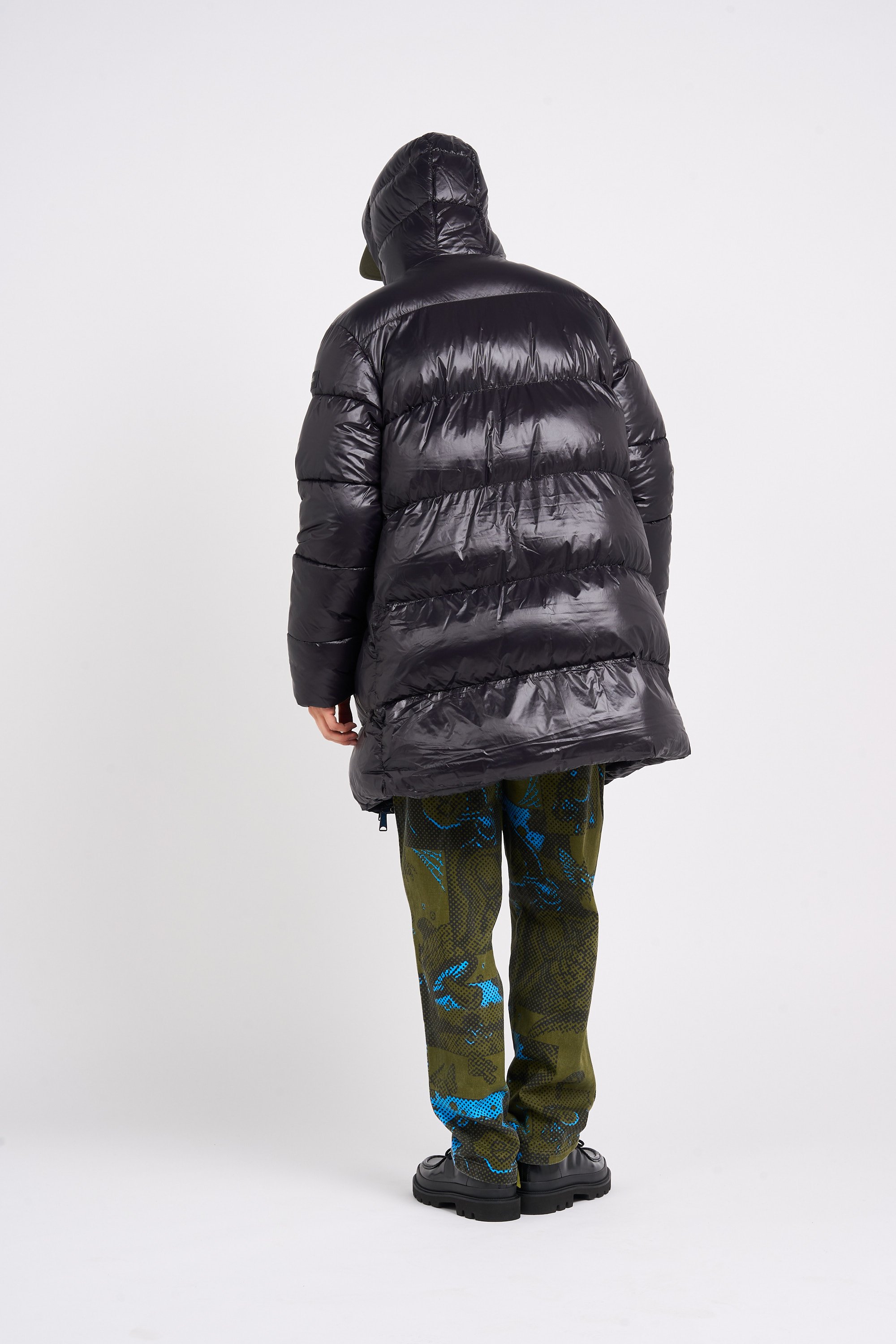 Lightweight quilted padded jacket with high neck Black