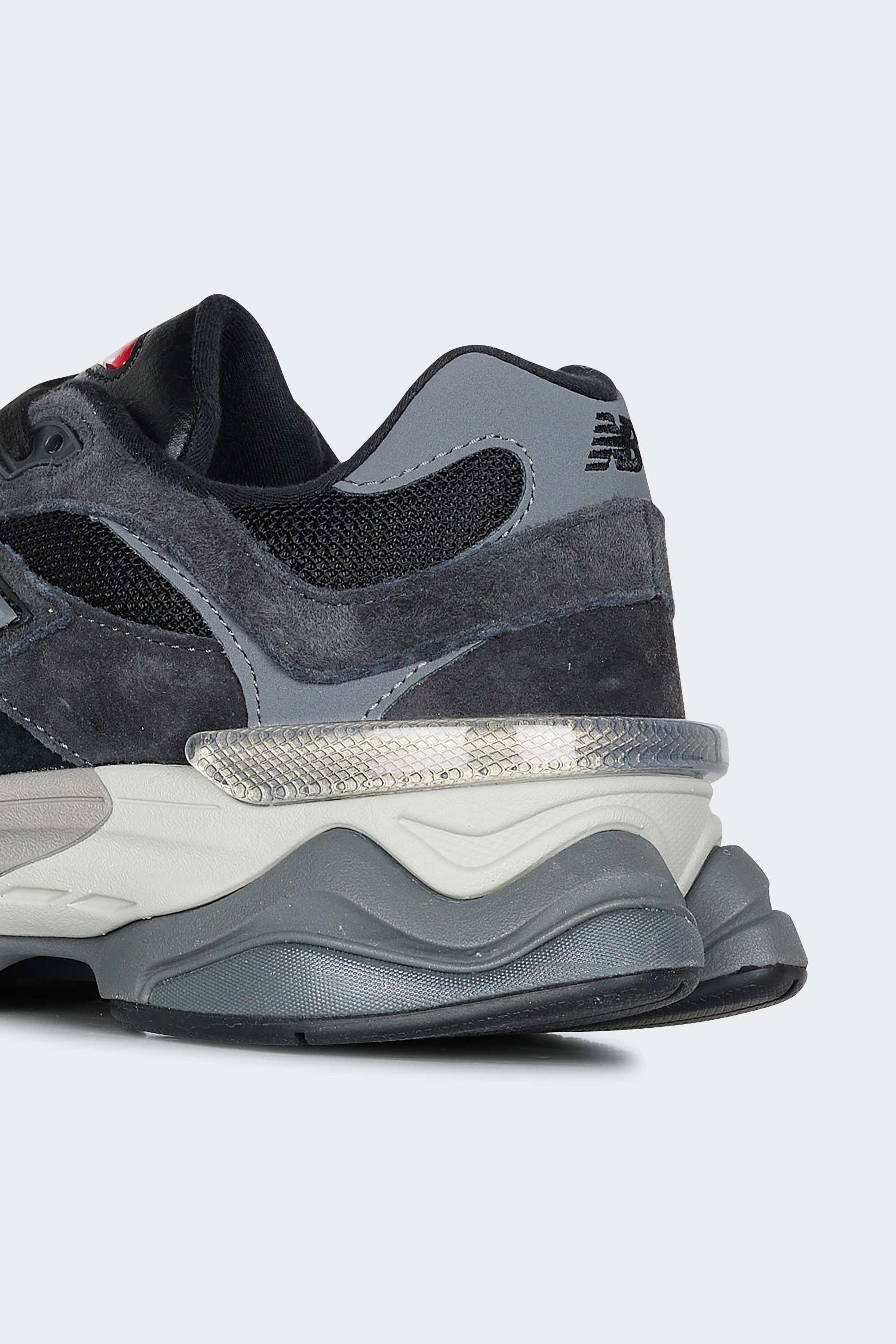 Low-top sneakers | Black by NEW BALANCE Low-top sneakers Black