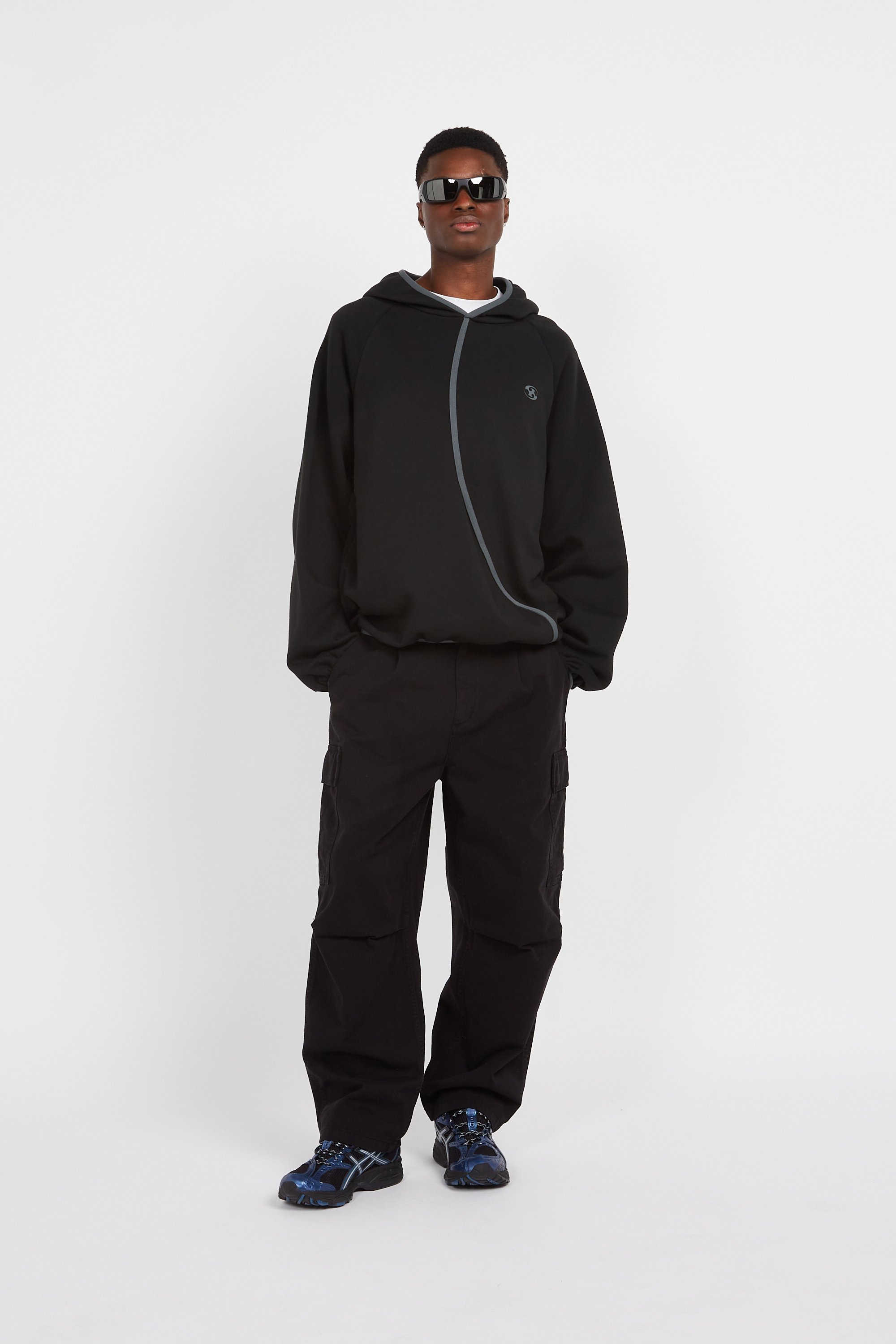 Hoodie | Black by SAN SAN GEAR Hoodie Black