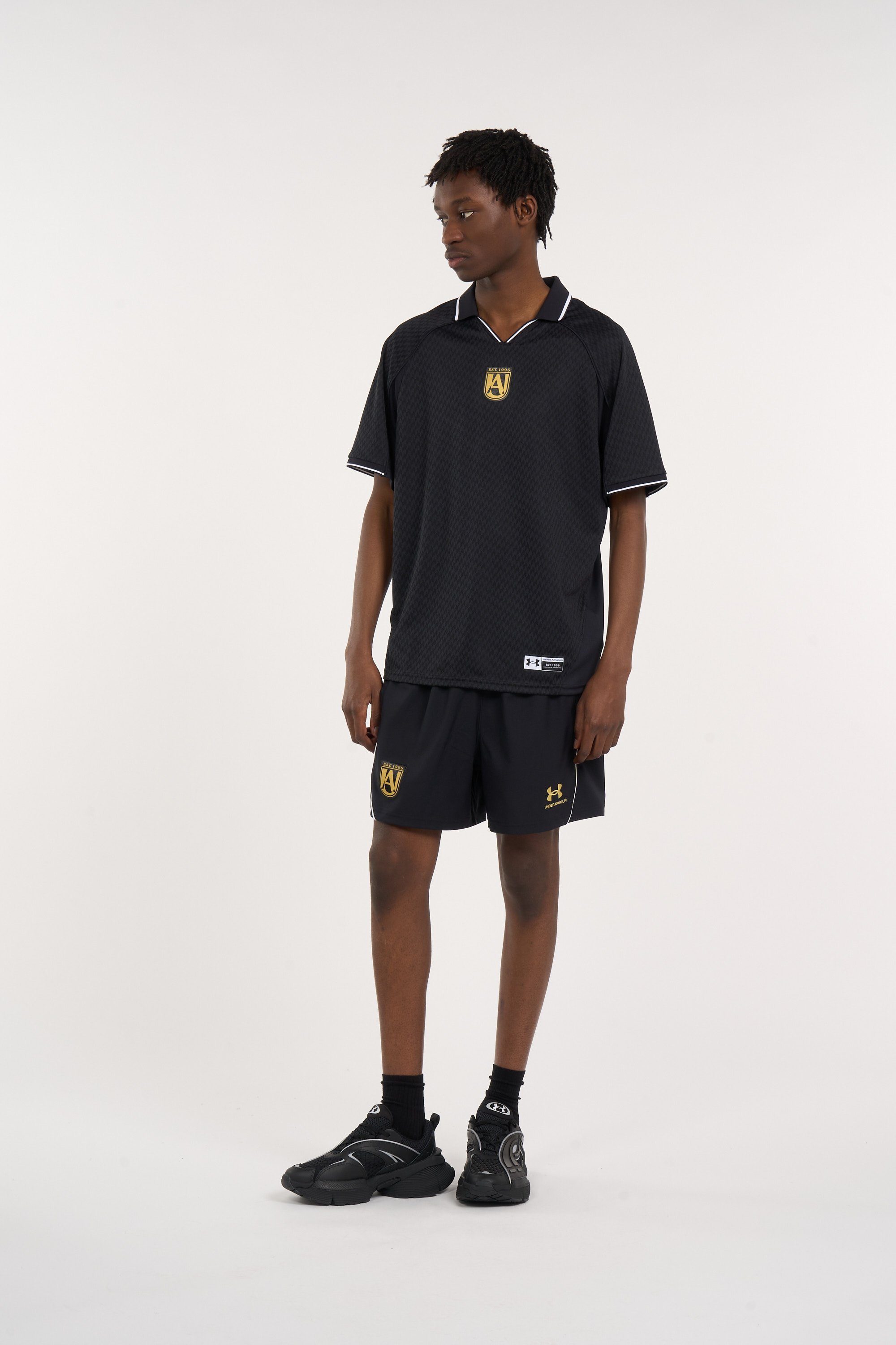 Short UNDER ARMOUR Noir