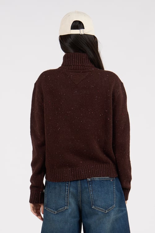 TOMMY JEANS Sweater Brown