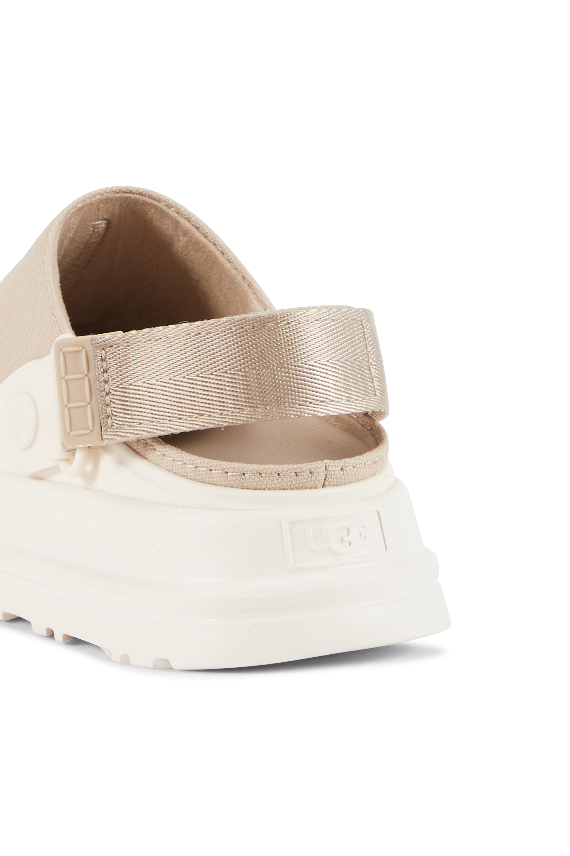 Flat furry sheepskin sandals Beige