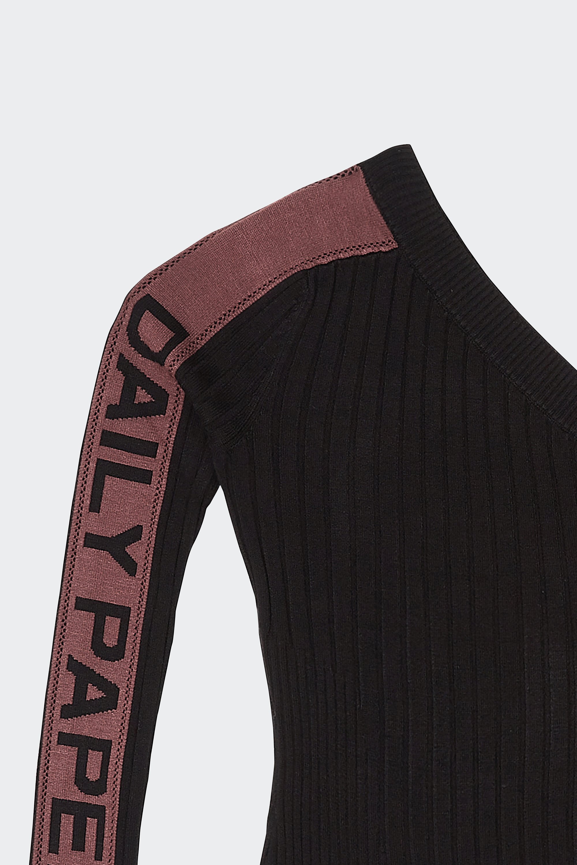 Top | Noir by DAILY PAPER Top Noir