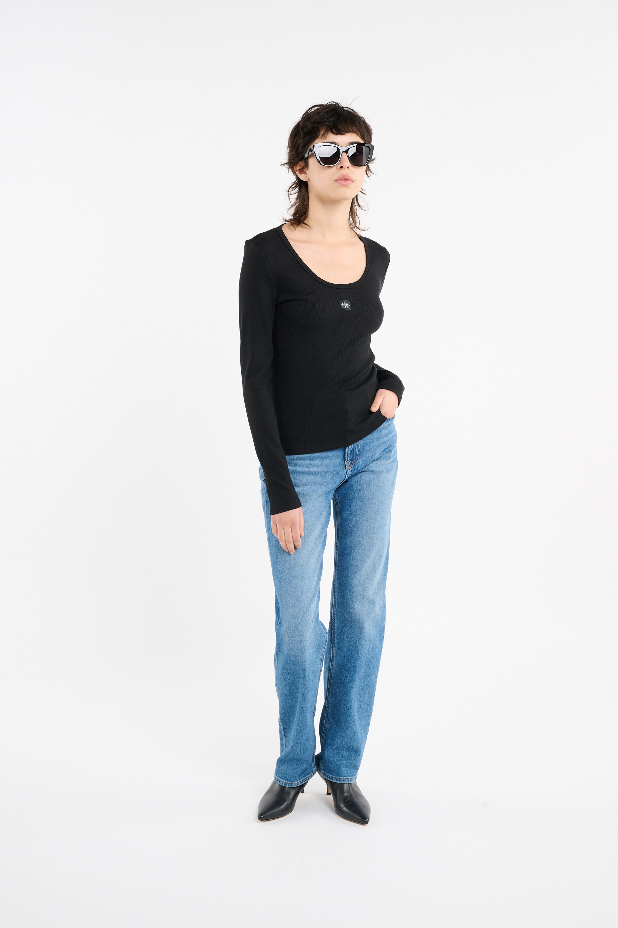 Regular-fit round-neck cotton T-shirt CALVIN KLEIN Black