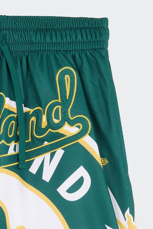 NEW ERA Shorts Green