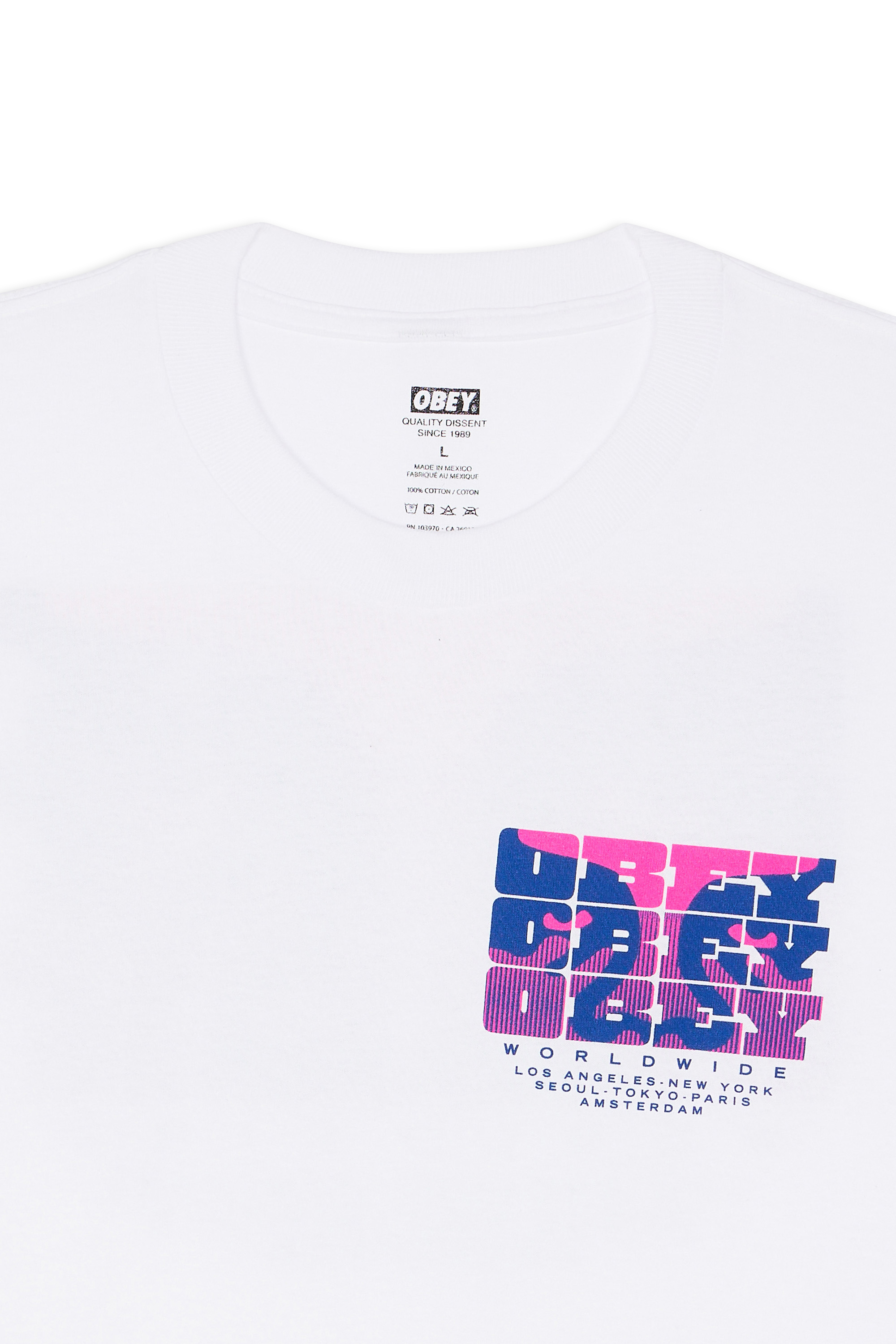 T-shirt White