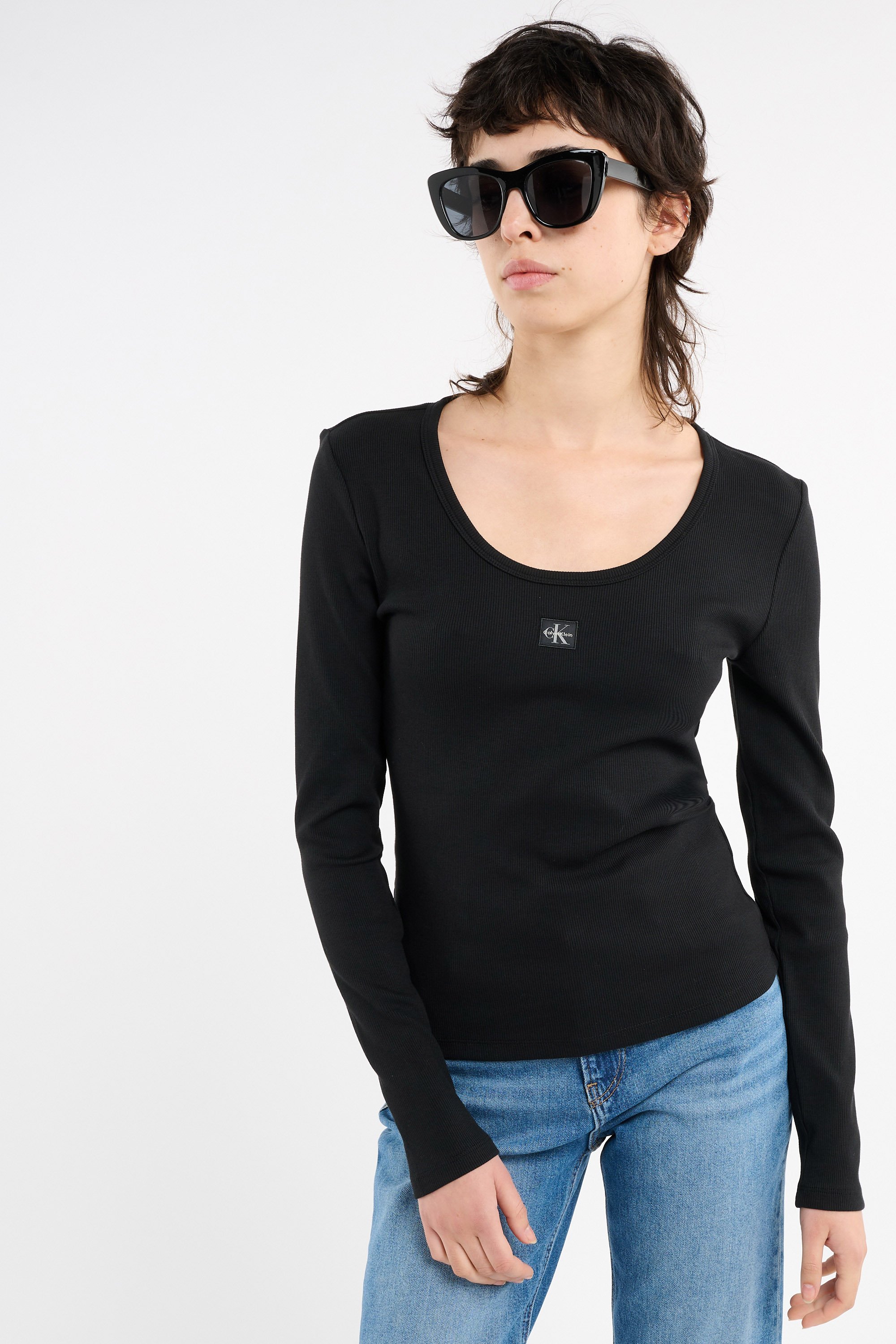 Regular-fit round-neck cotton T-shirt | Black CALVIN KLEIN Women