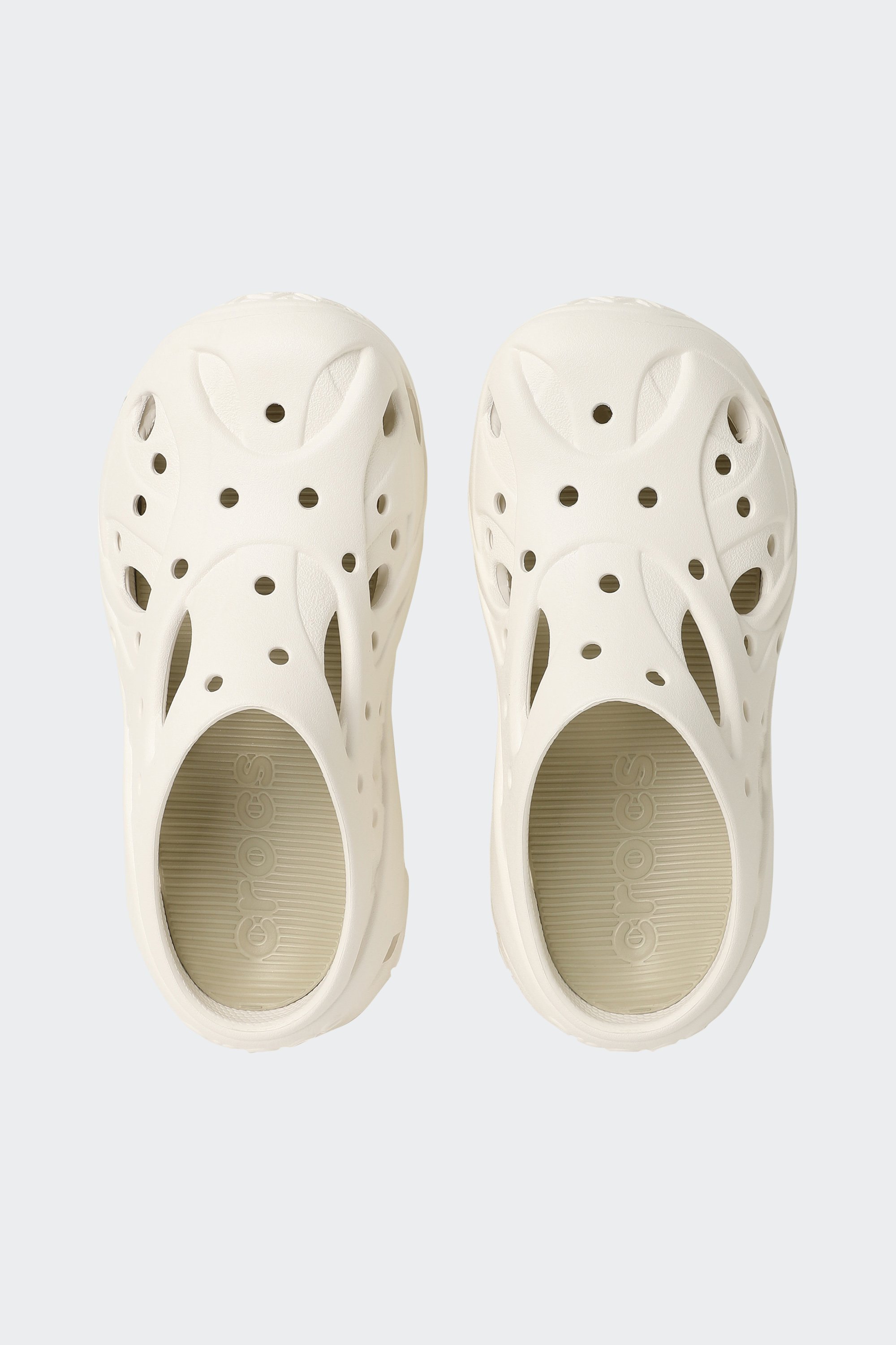 Slippers | White by CROCS Slippers White