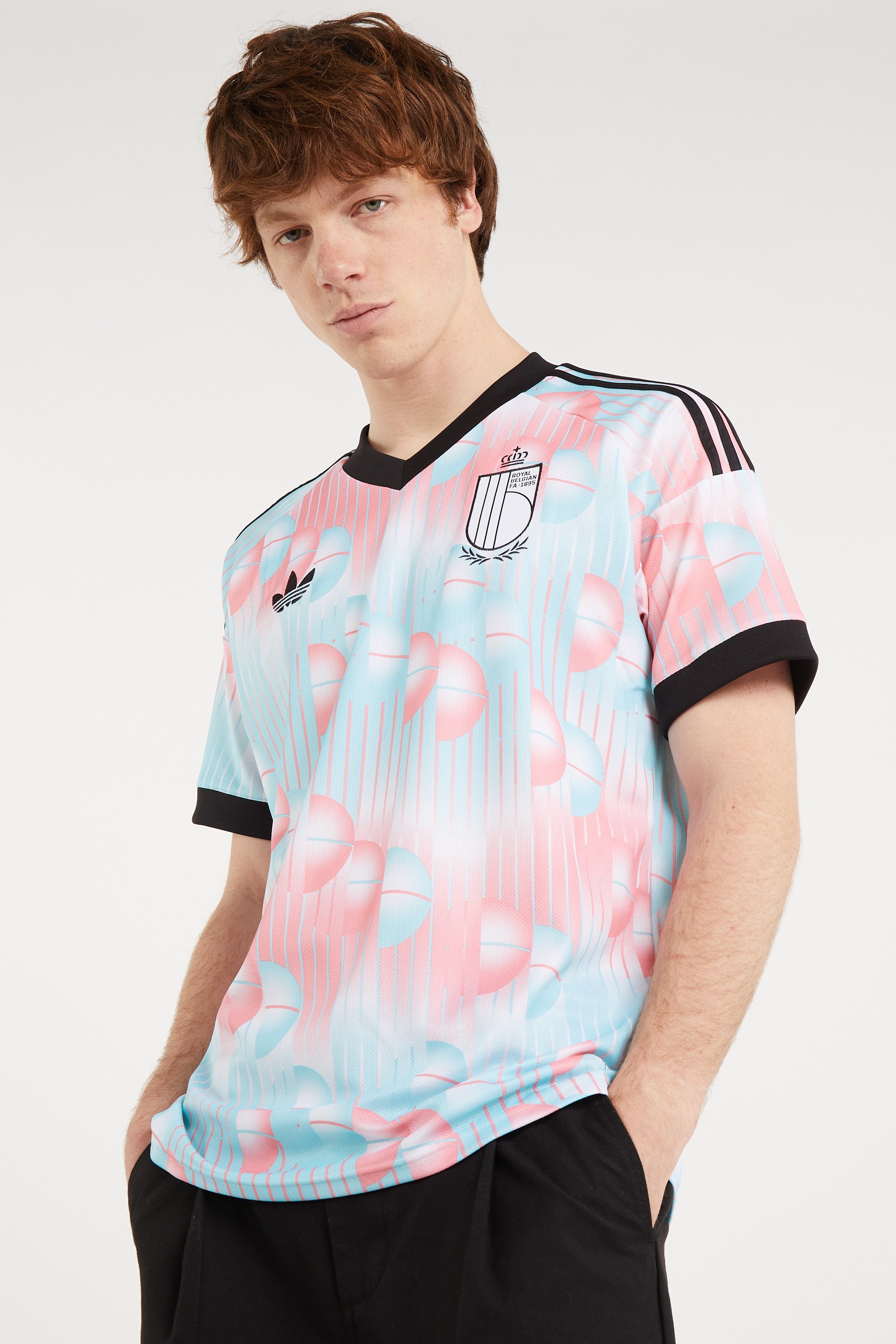 Straight V-neck T-shirt Blue