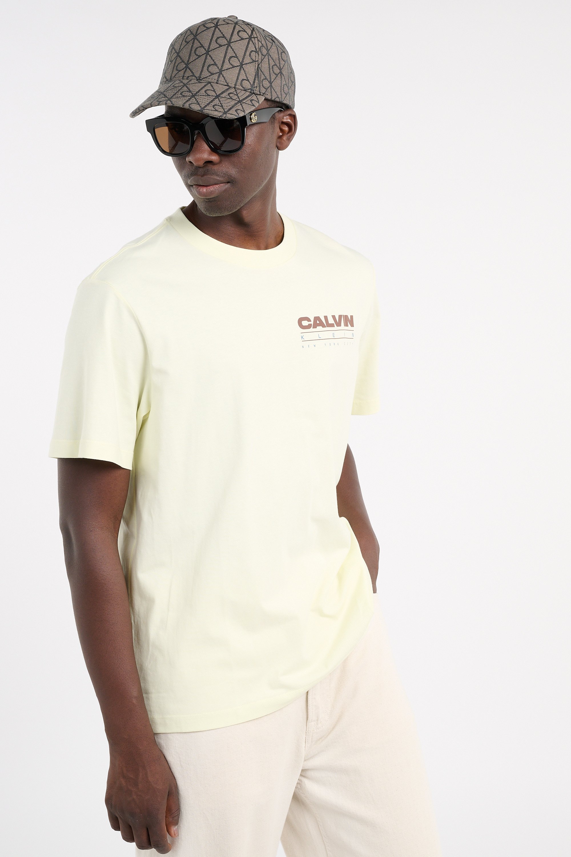 Regular-fit round-neck cotton T-shirt | White CALVIN KLEIN Men