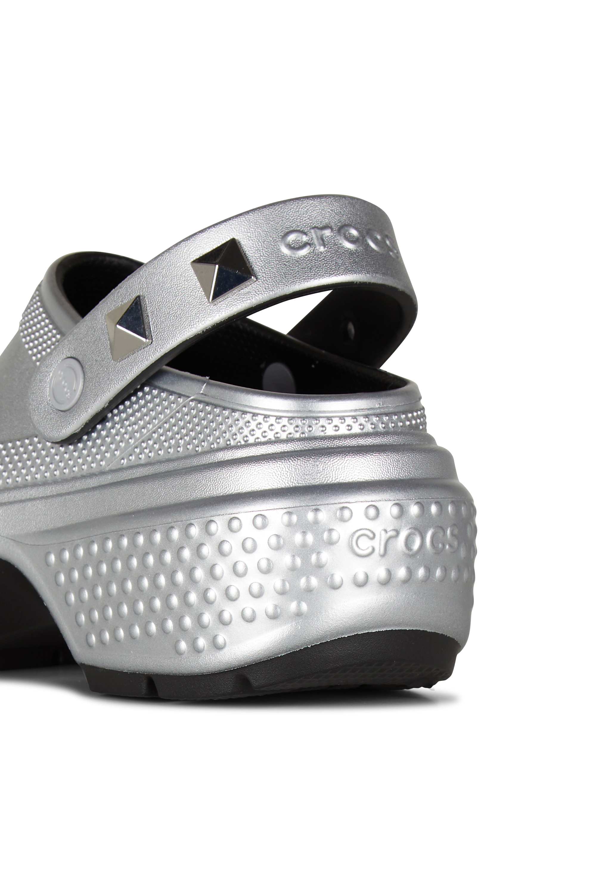 silver crocs sandals