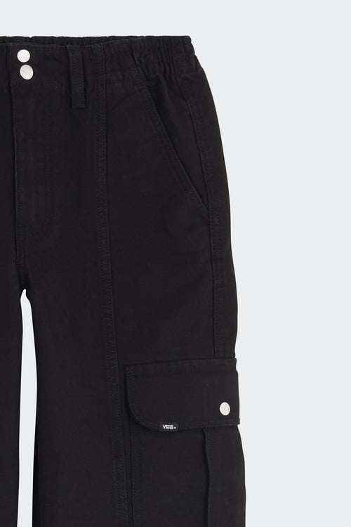 Treillis femme noir sale
