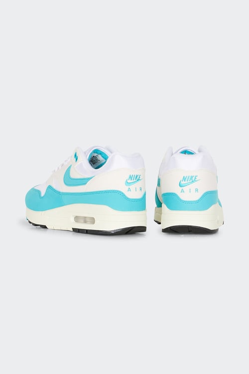 NIKE Baskets basses Blanc