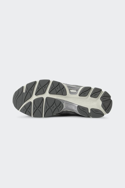 ASICS Baskets Gris