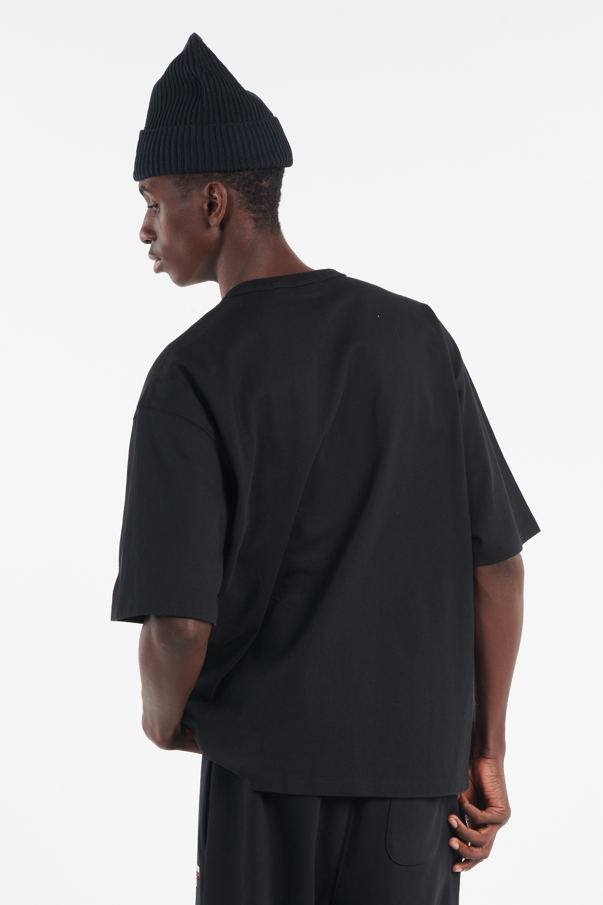 Regular-fit round-neck cotton T-shirt Black