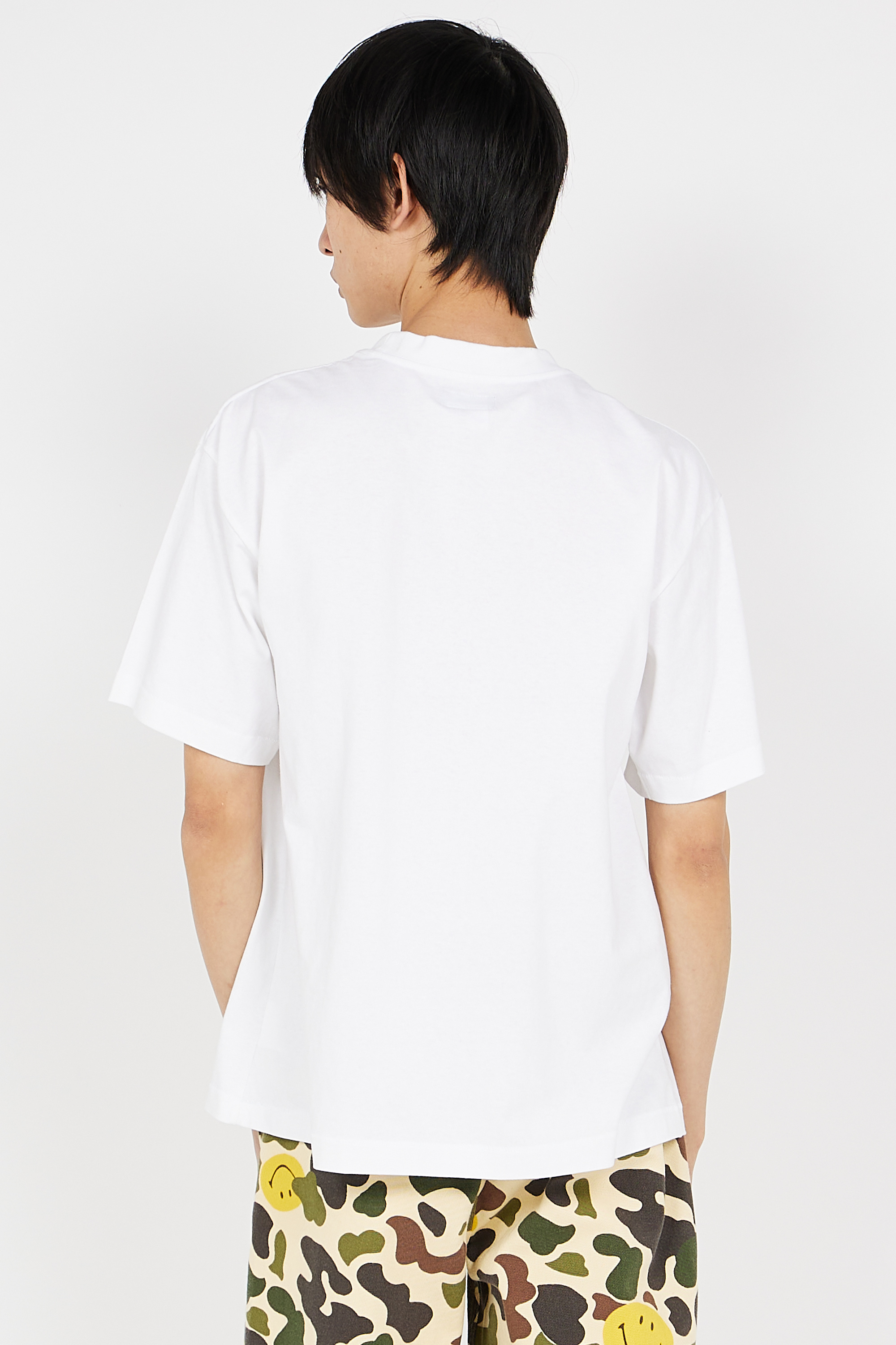 T-shirt White