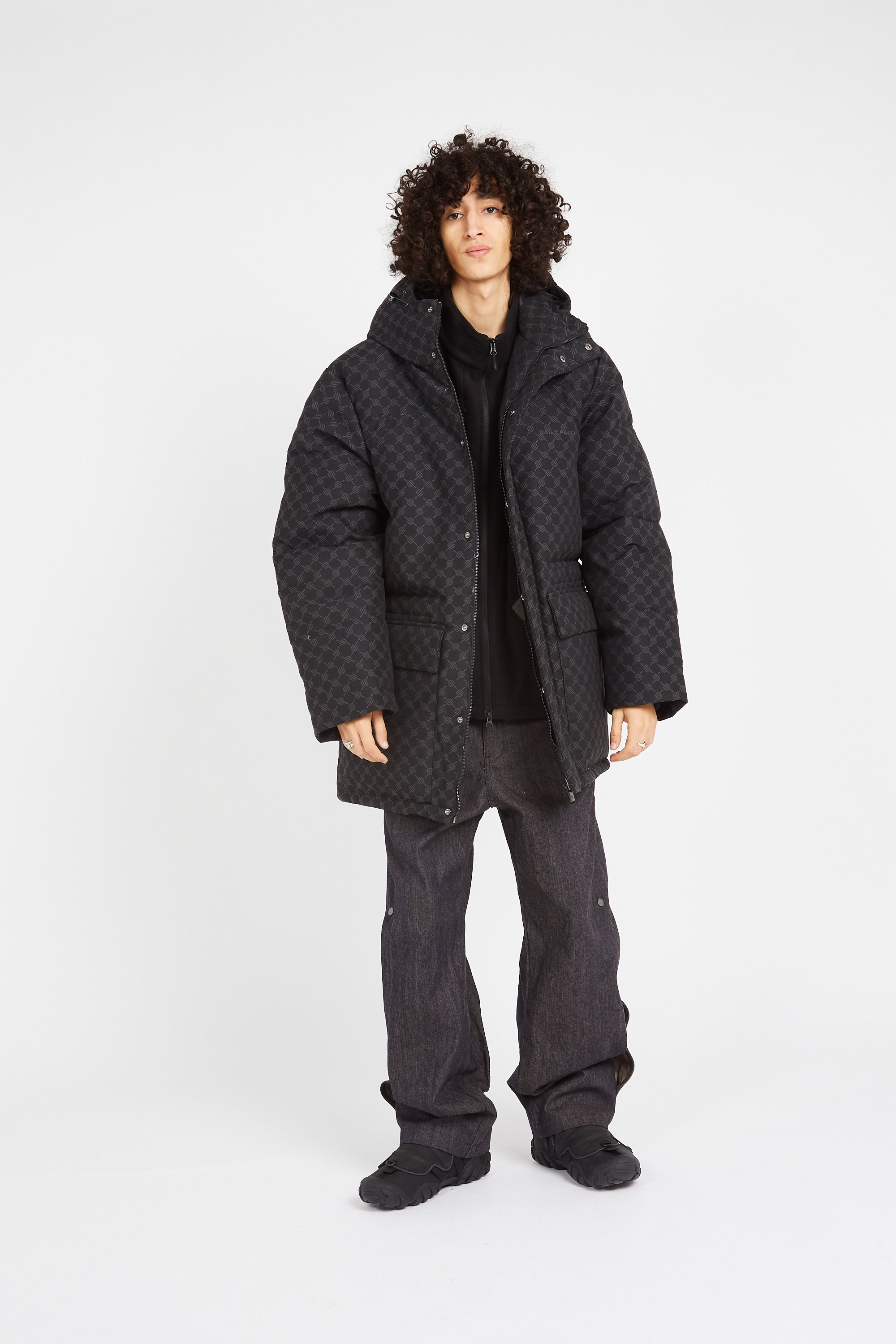 Lightweight quilted padded jacket with high neck | Black DAILY PAPER Men