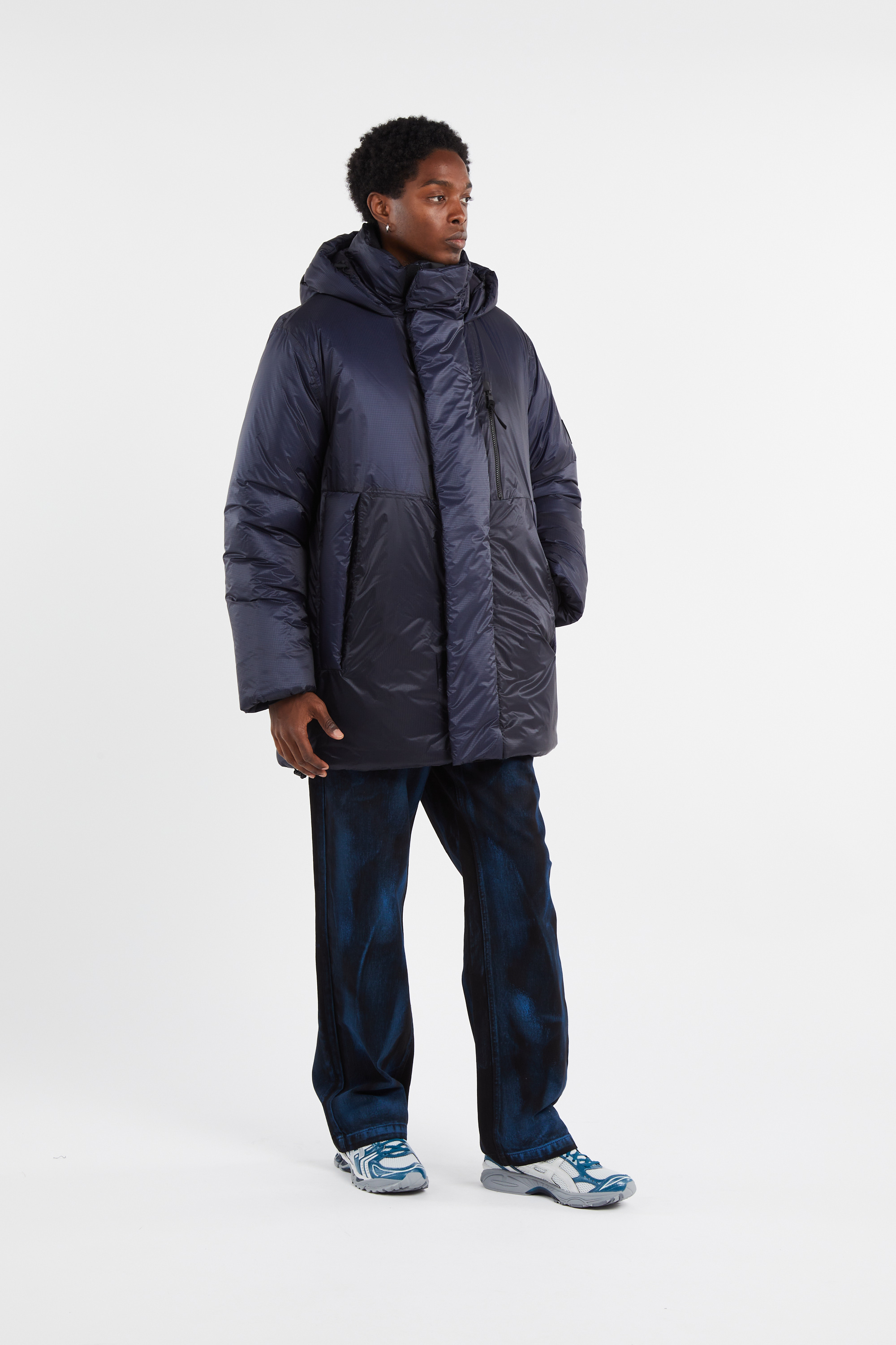 Lightweight quilted padded jacket with high neck Blue