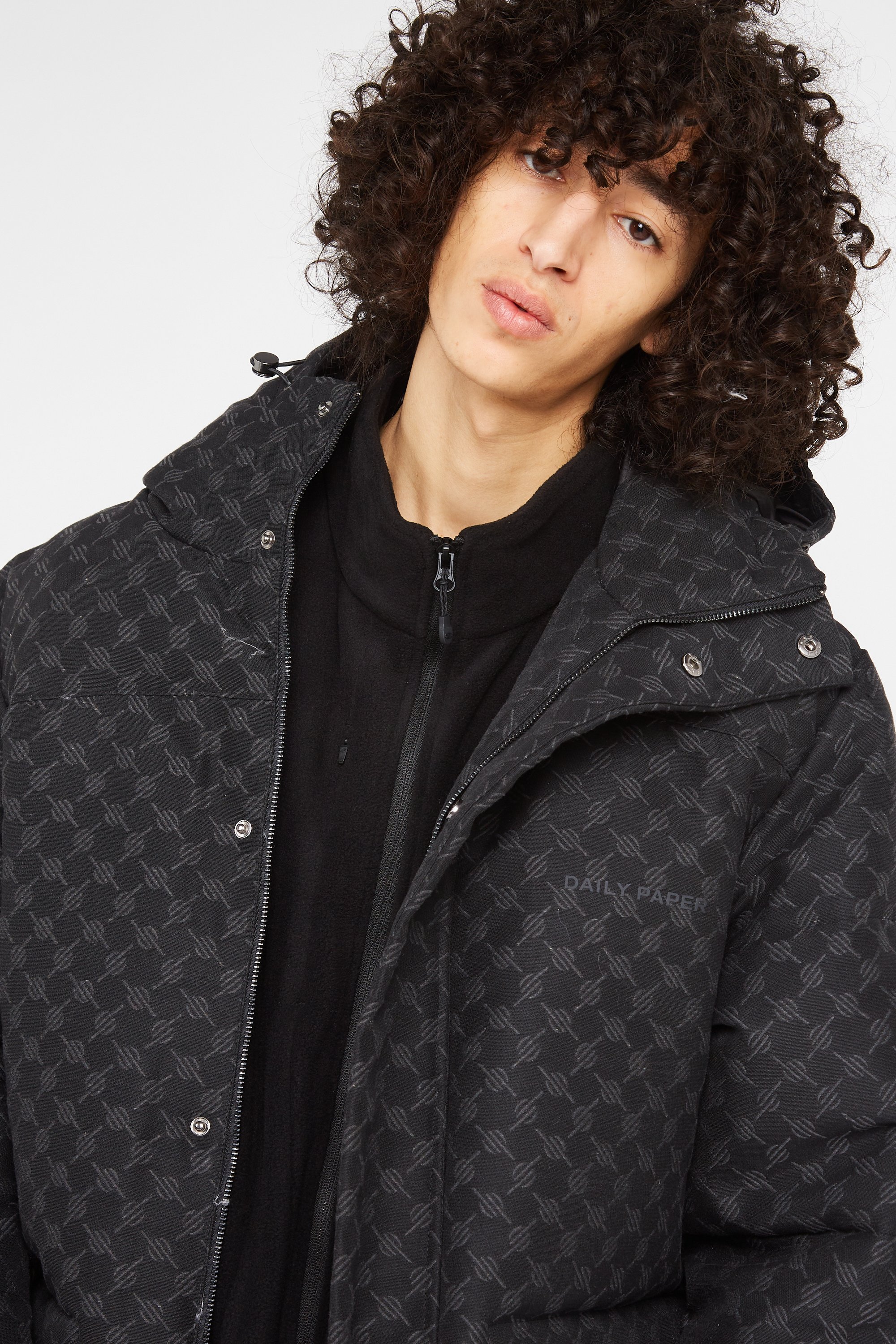 Lightweight quilted padded jacket with high neck | Black DAILY PAPER Men