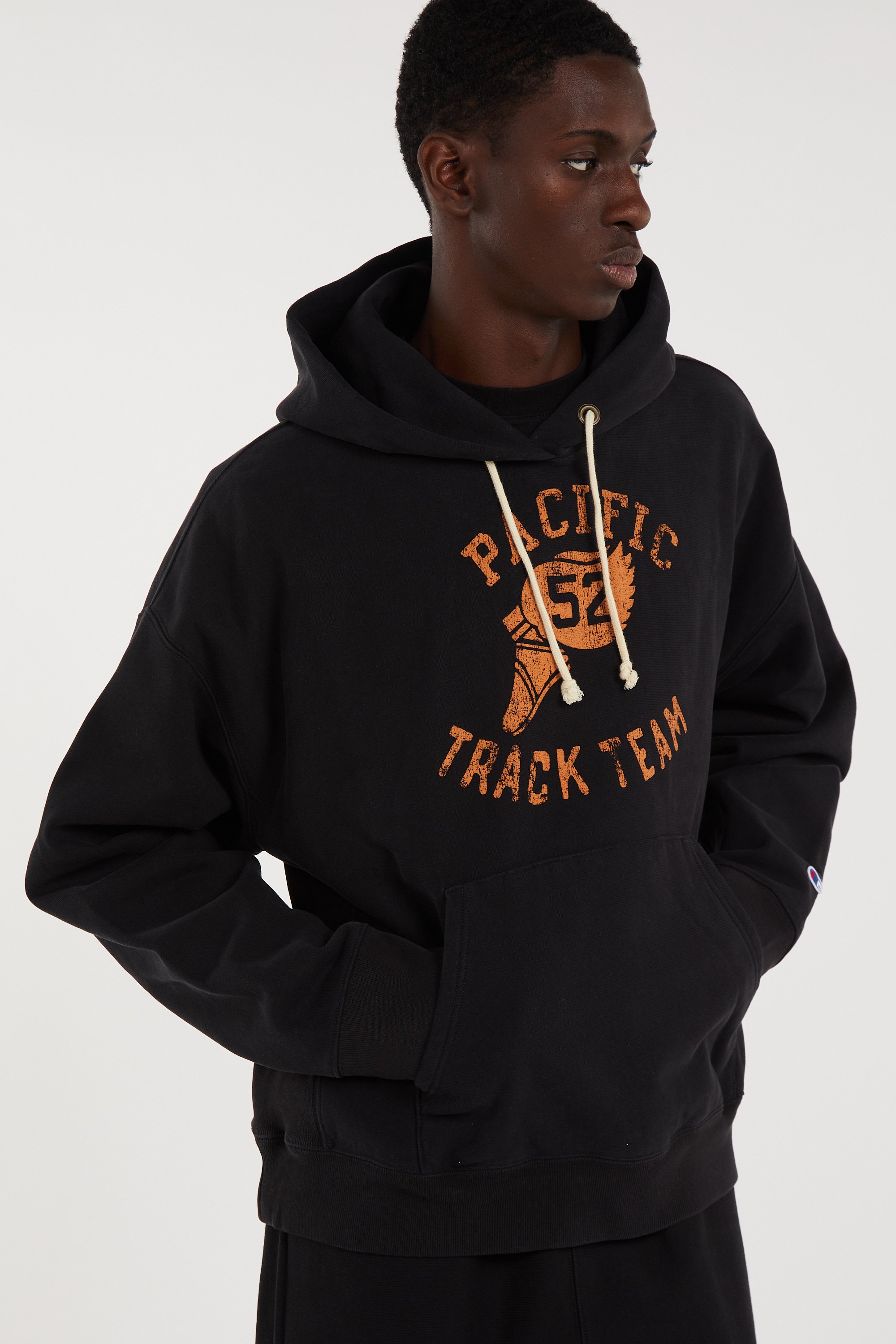 Tommy badge sweatshirt | Black CHAMPION Men