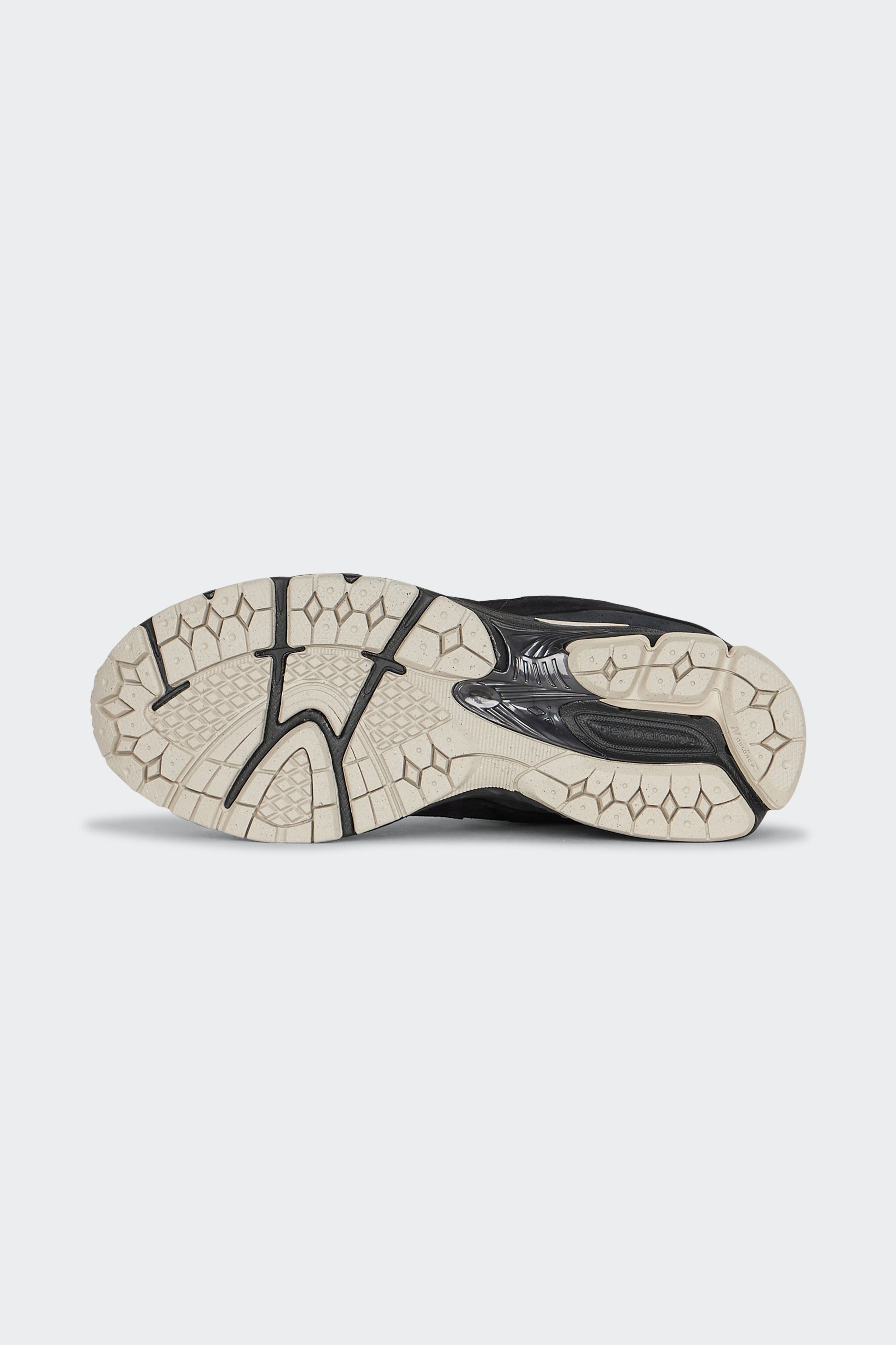 Baskets | Noir by NEW BALANCE Baskets Noir