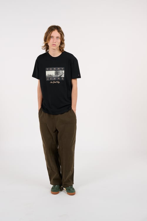 TOMMY JEANS Regular-fit round-neck cotton T-shirt Black