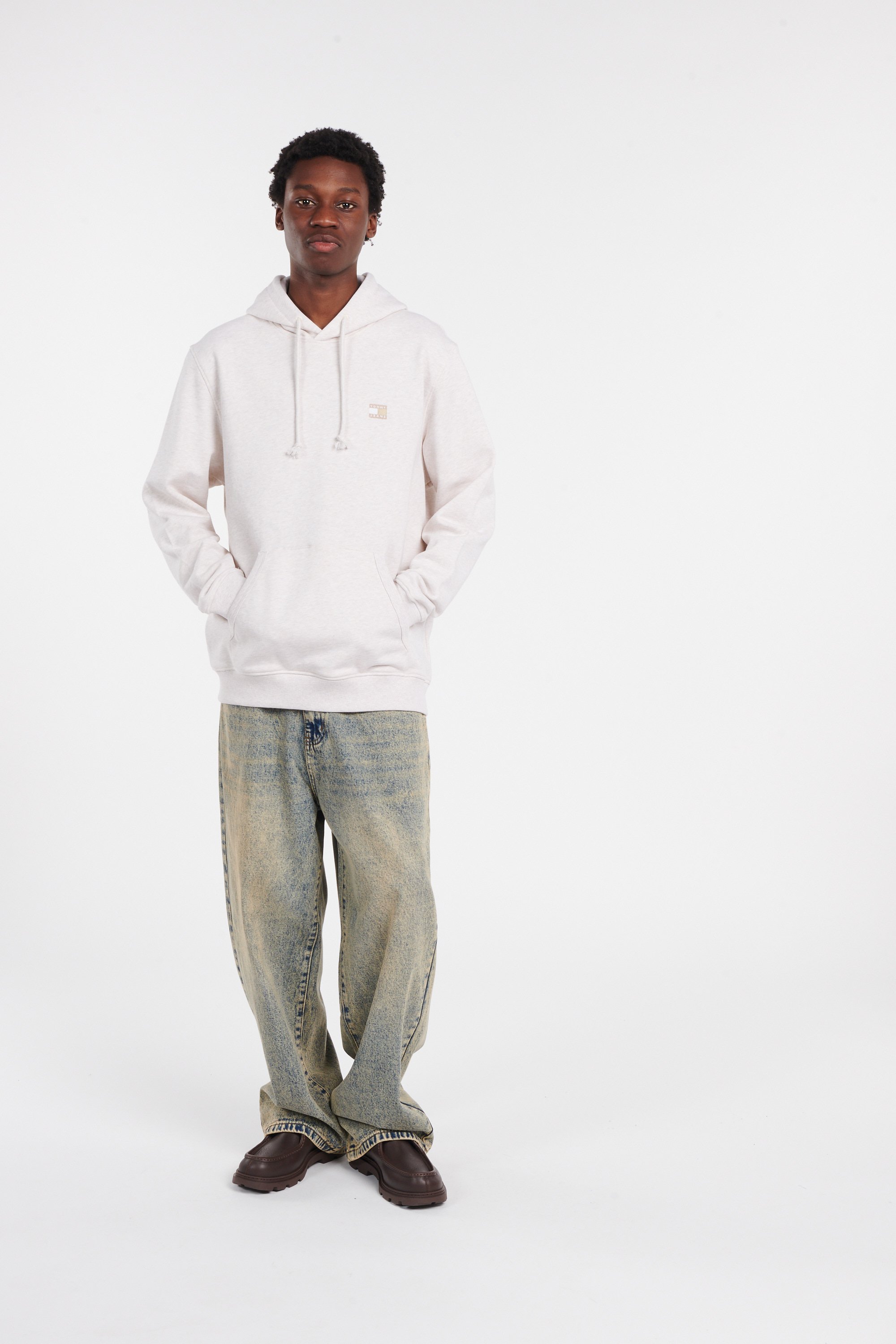 Hoodie | Beige by TOMMY JEANS Hoodie Beige