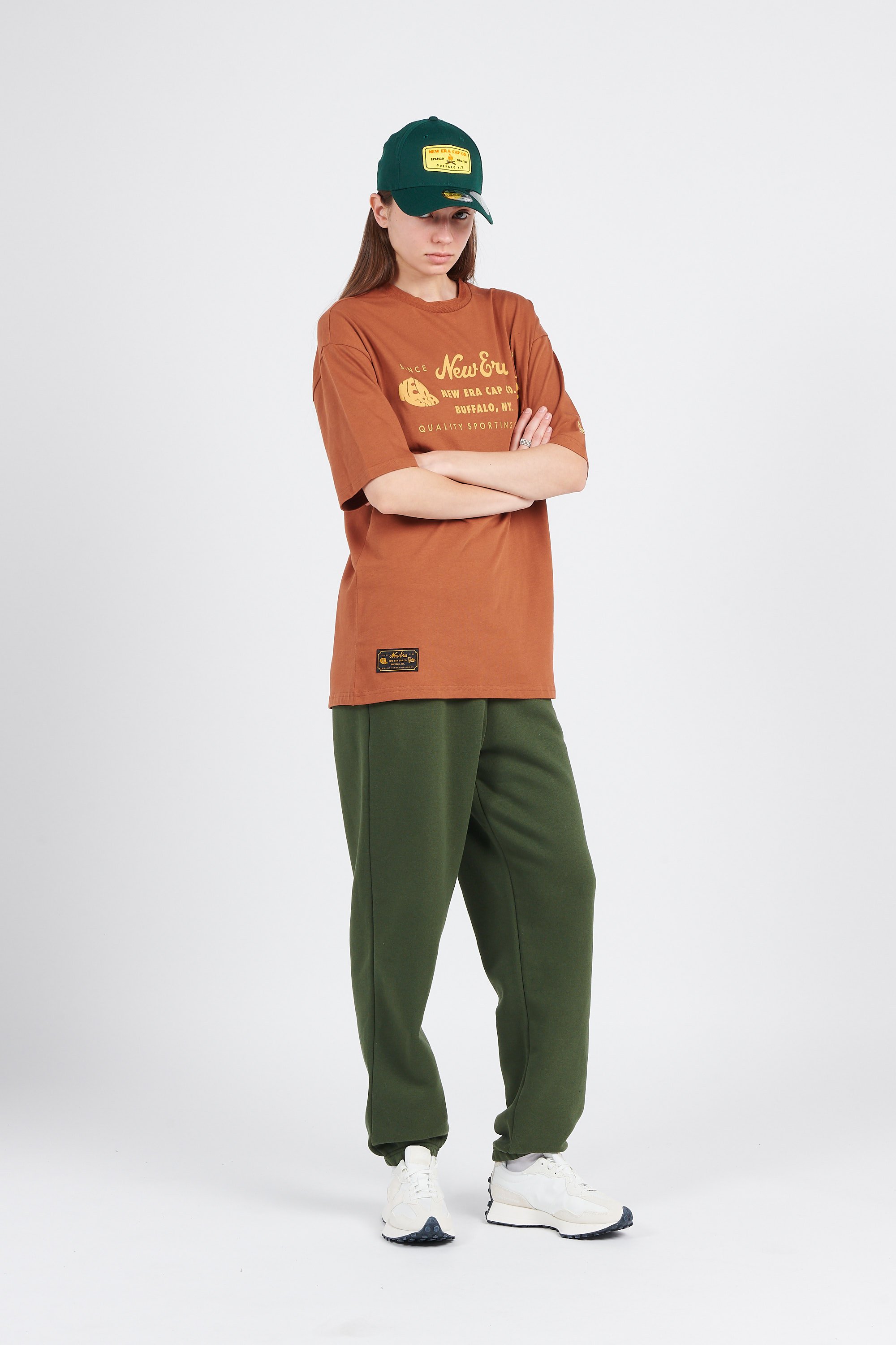 T-shirt NEW ERA Brown