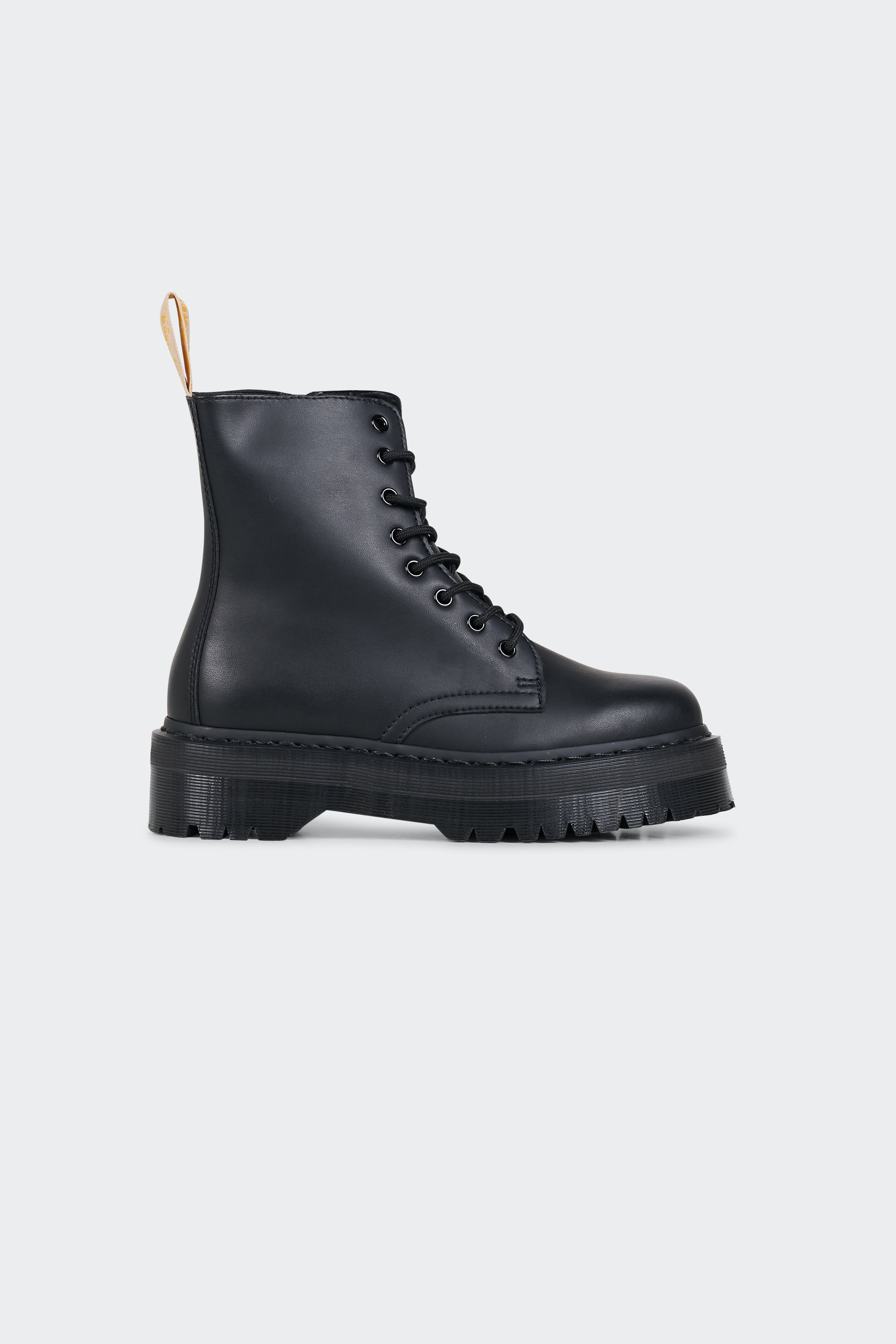 Boots | Black by DR. MARTENS Boots Black