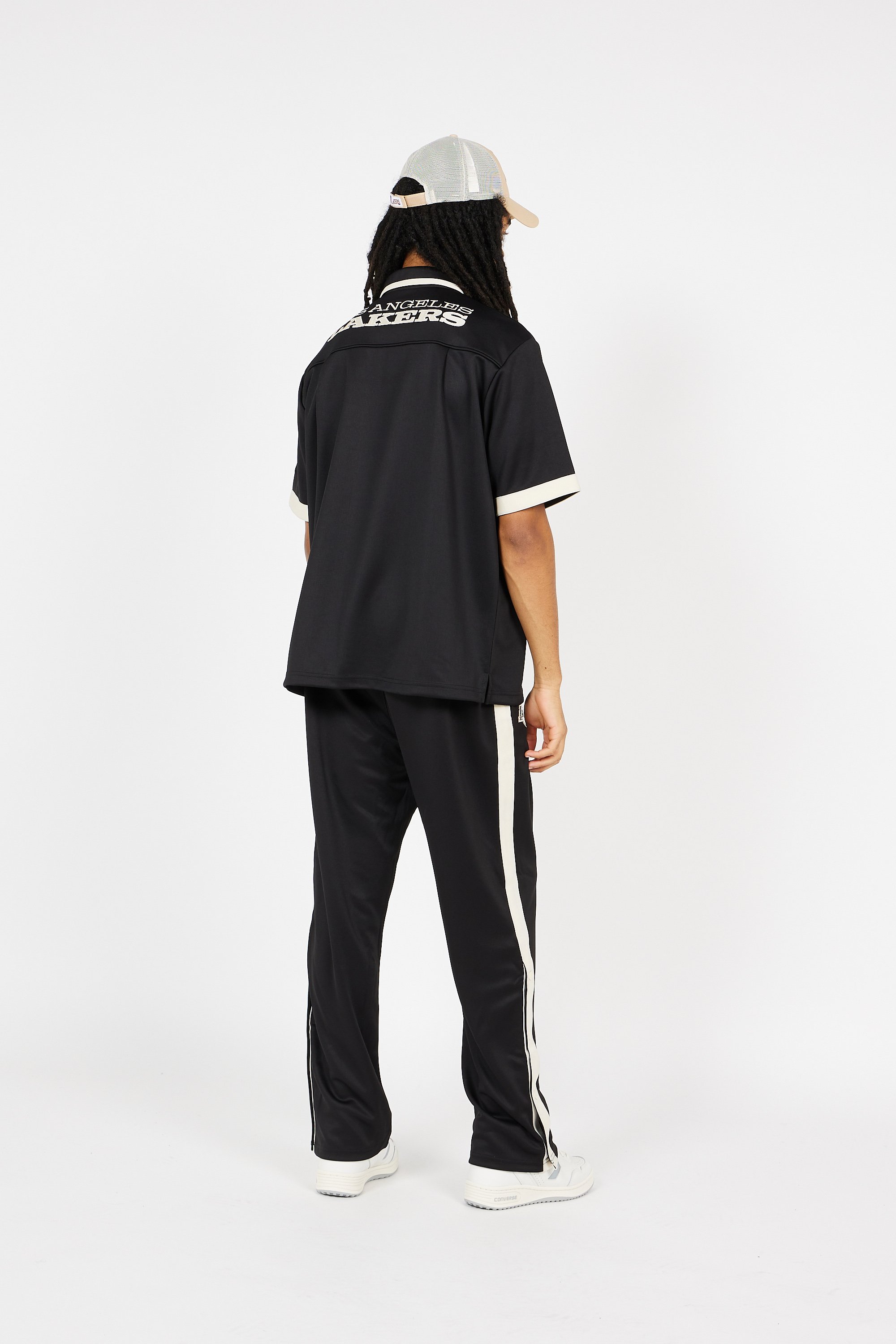 Shirt | Black by NEW ERA Shirt Black