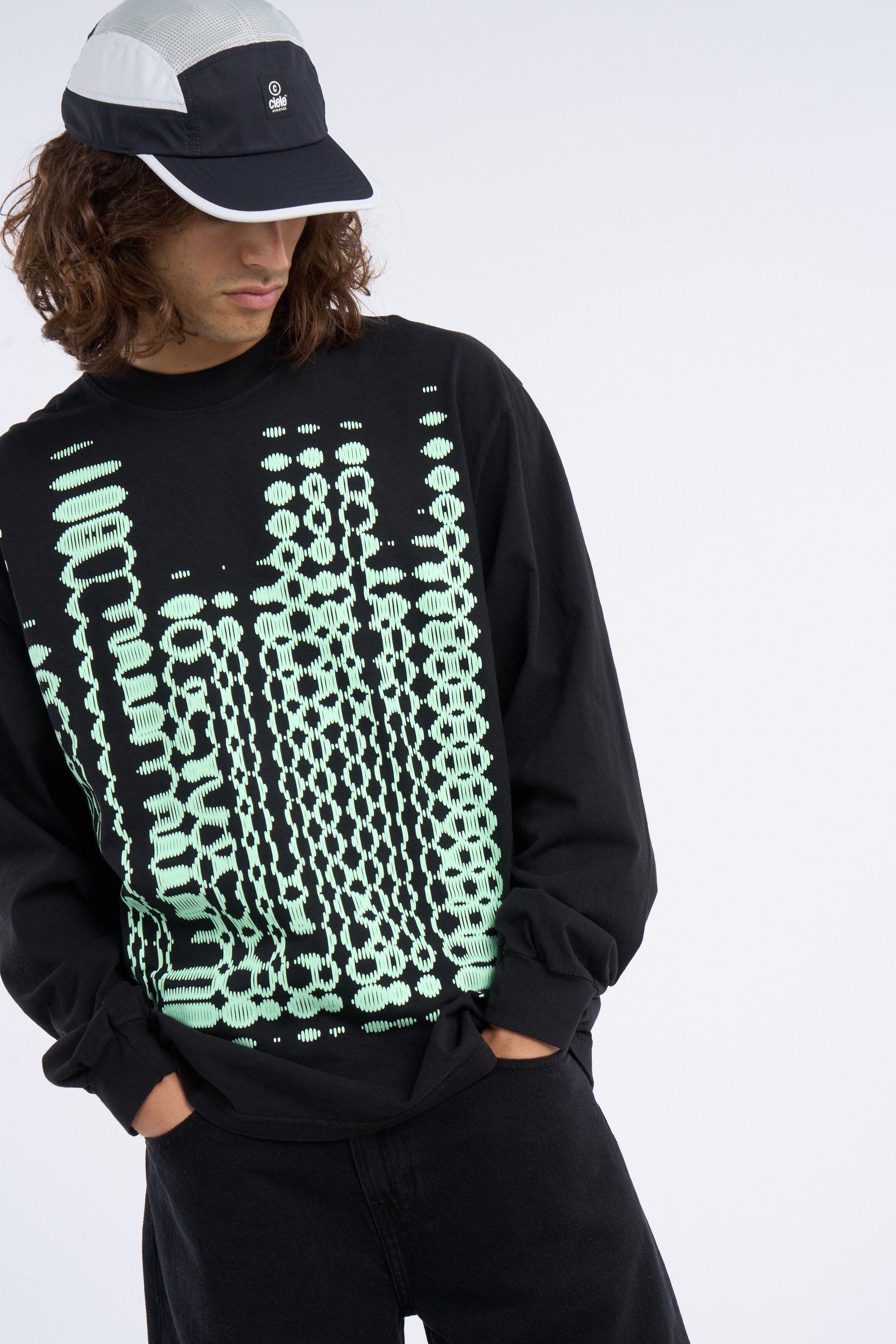 T-shirt | Noir by BEAUTIFUL T-shirt Noir