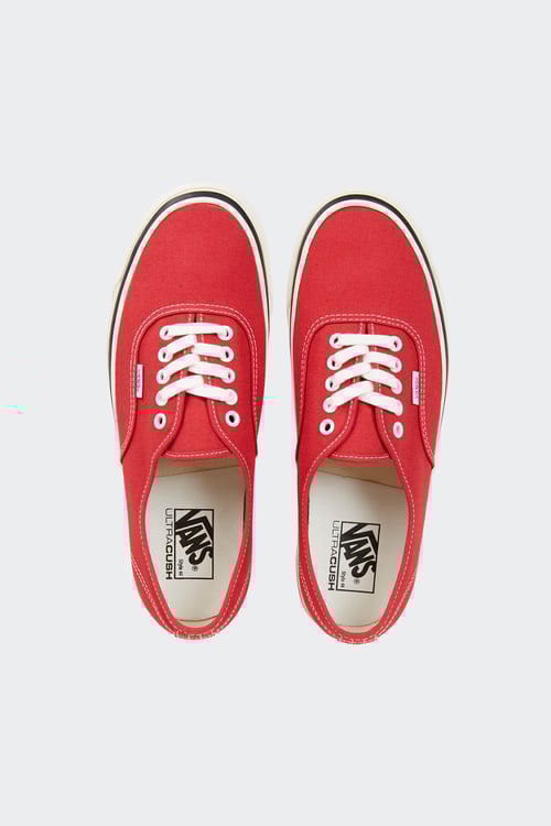VANS Baskets Rouge
