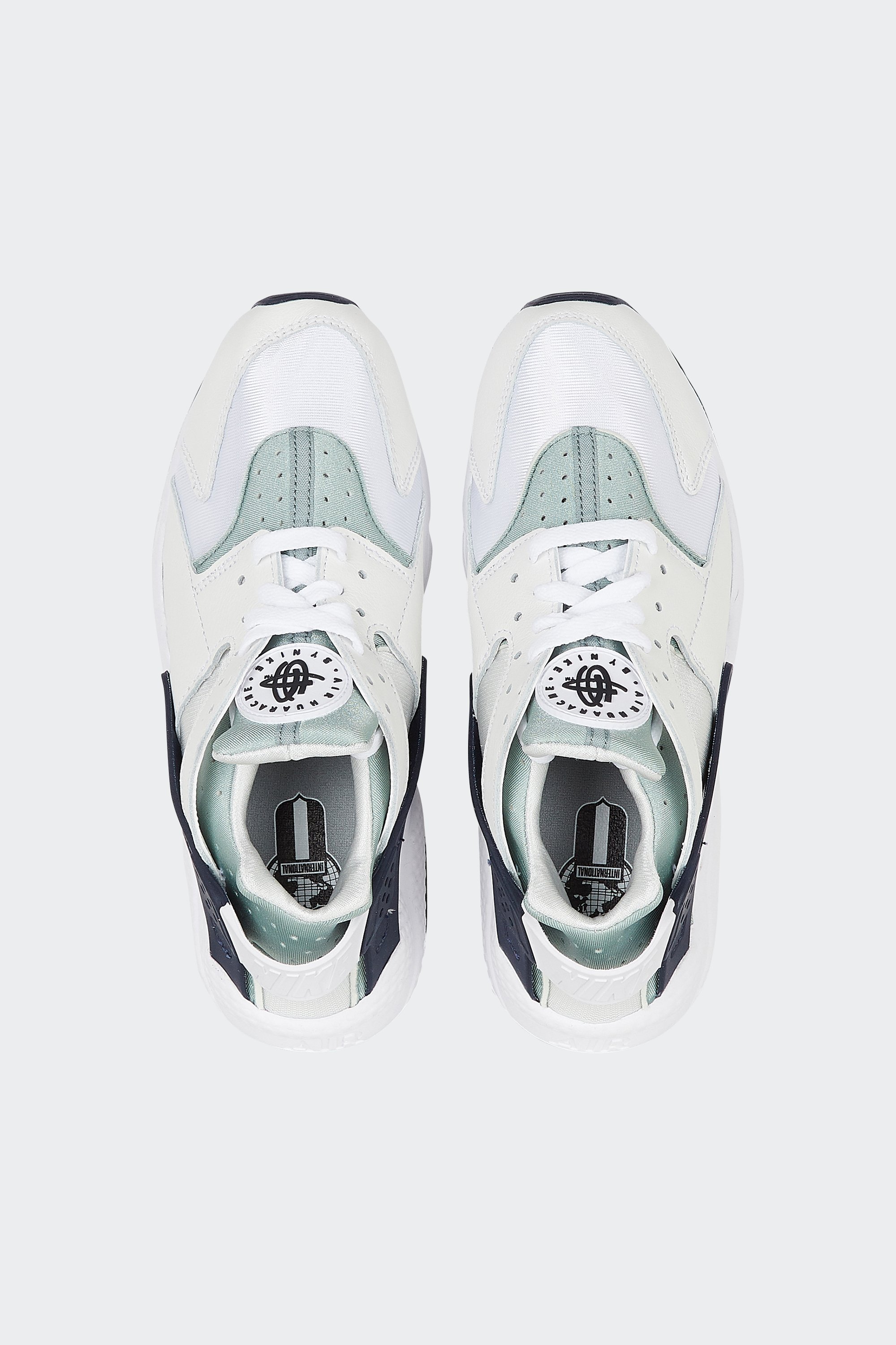 Baskets | Blanc by NIKE Baskets Blanc