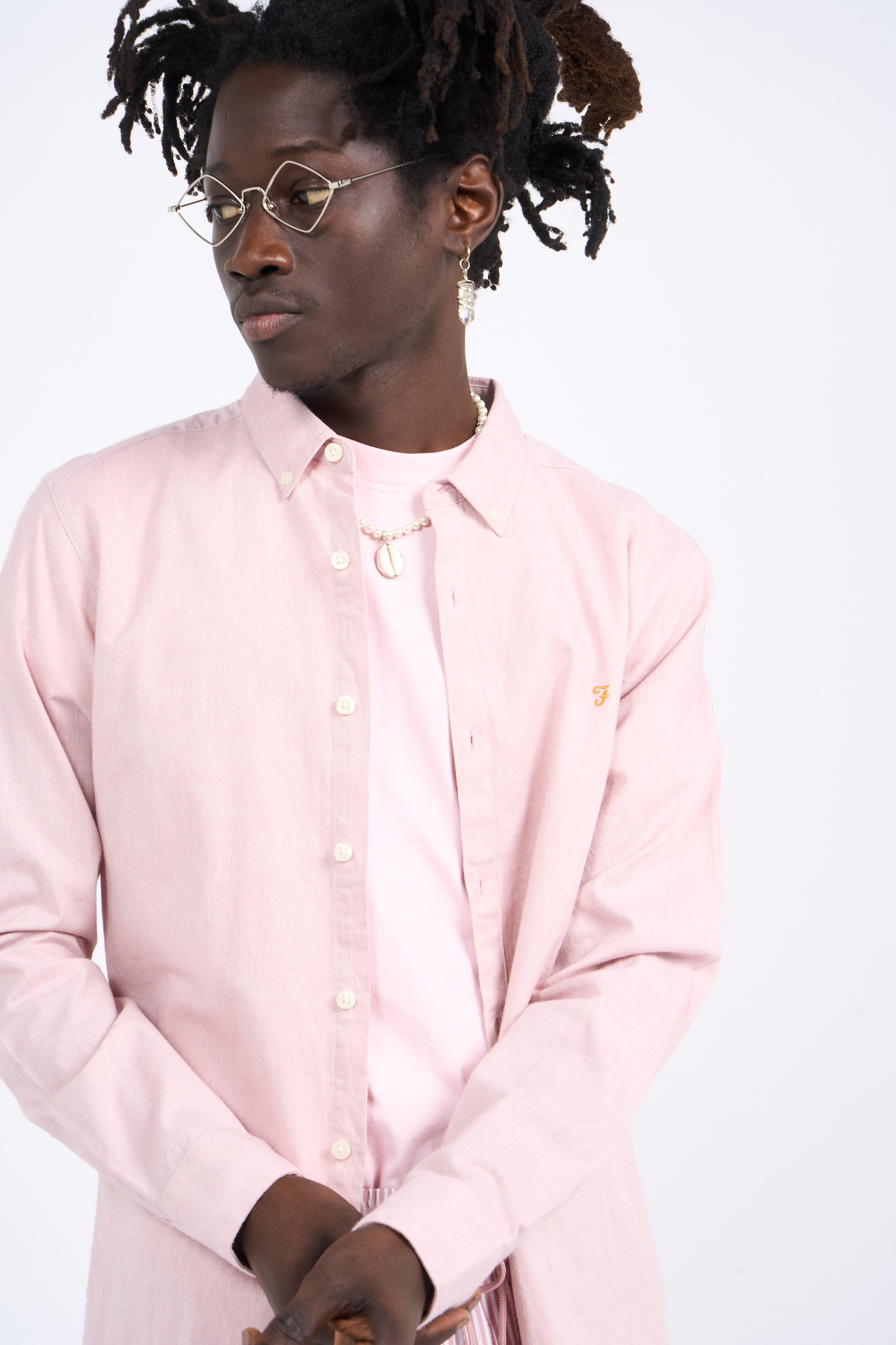 Chemise col américain slim-fit en coton biologique Rose